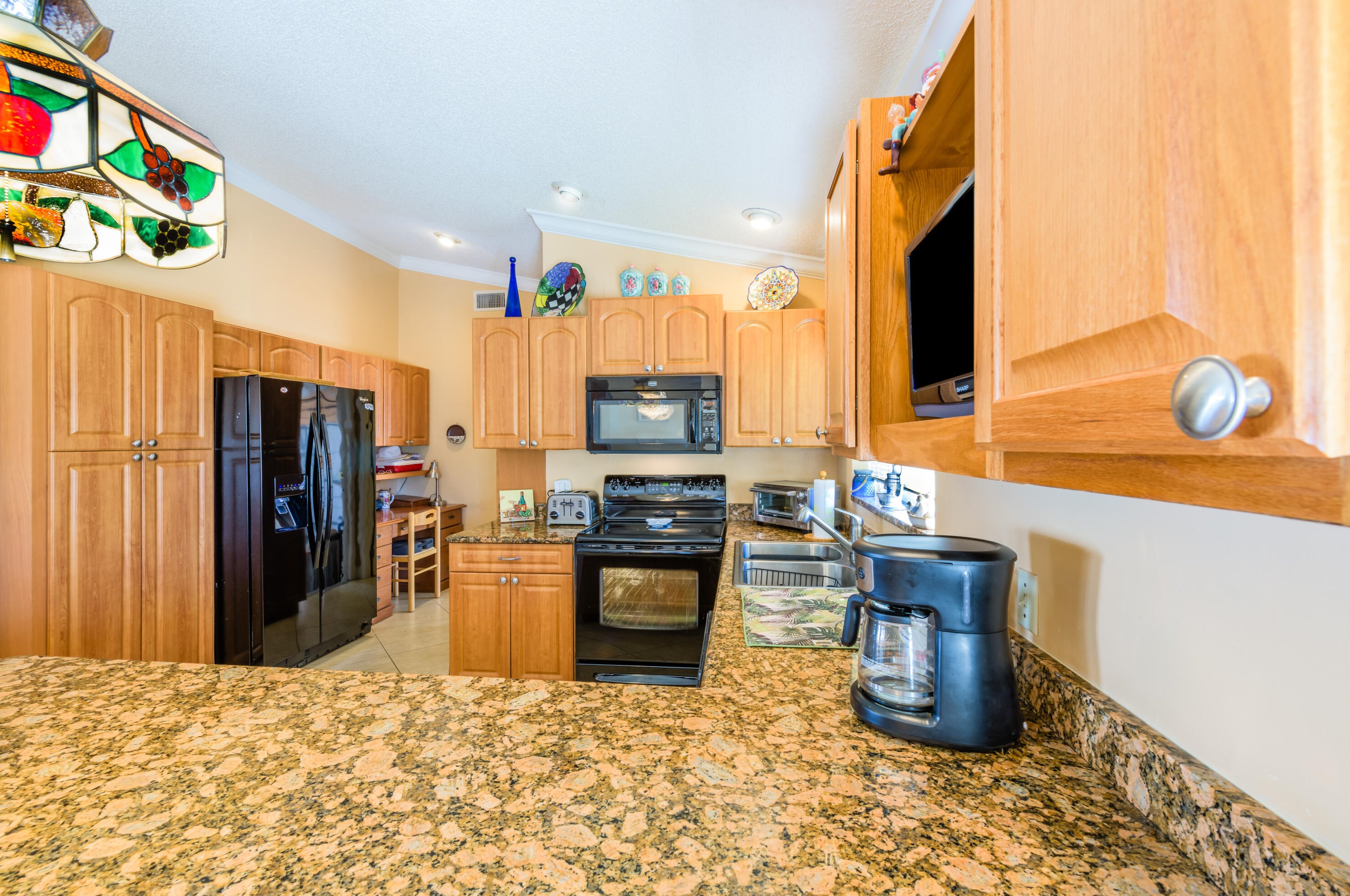 2 Cypress Rd, Lake Worth FL  33467-4814 exterior