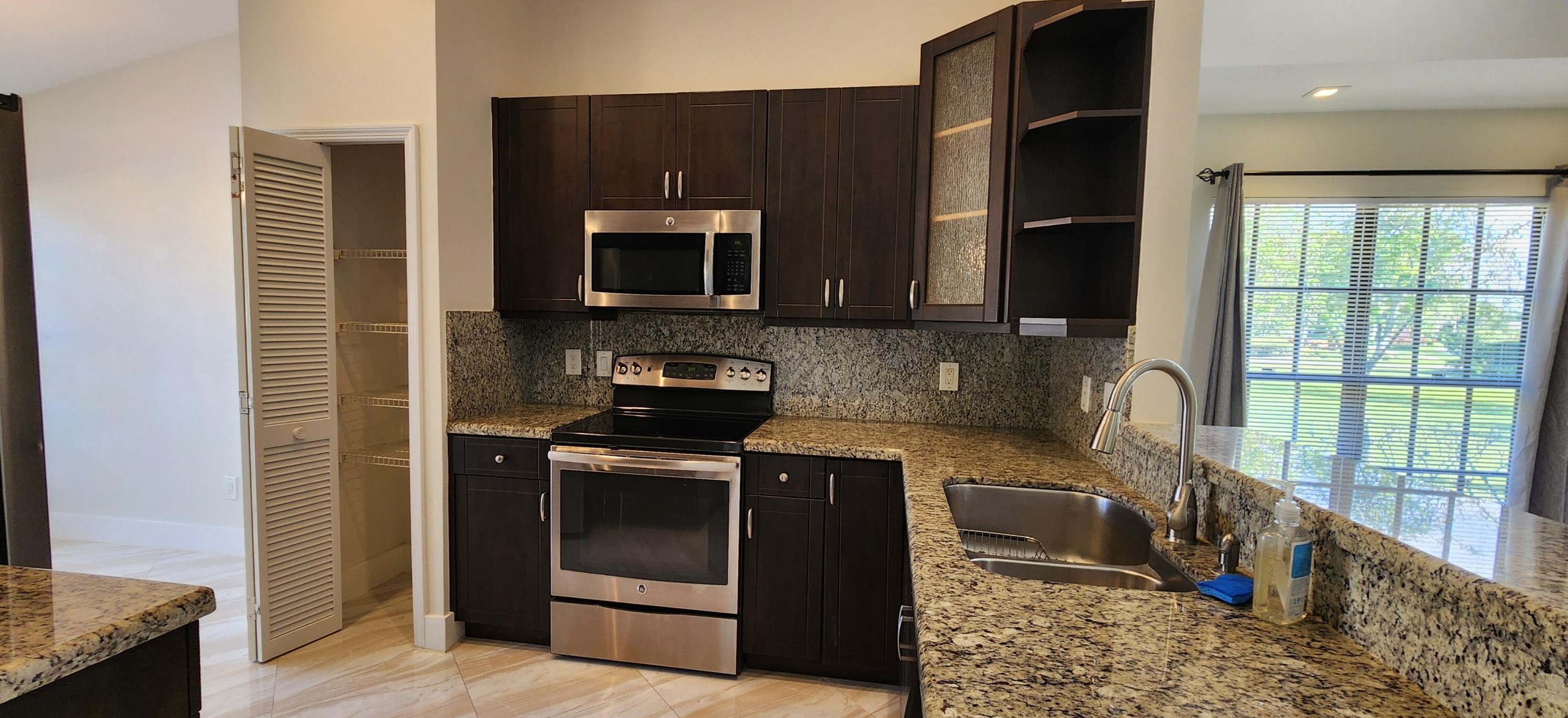 10294 Hidden Springs Ct, Boca Raton FL  33498-6371 exterior