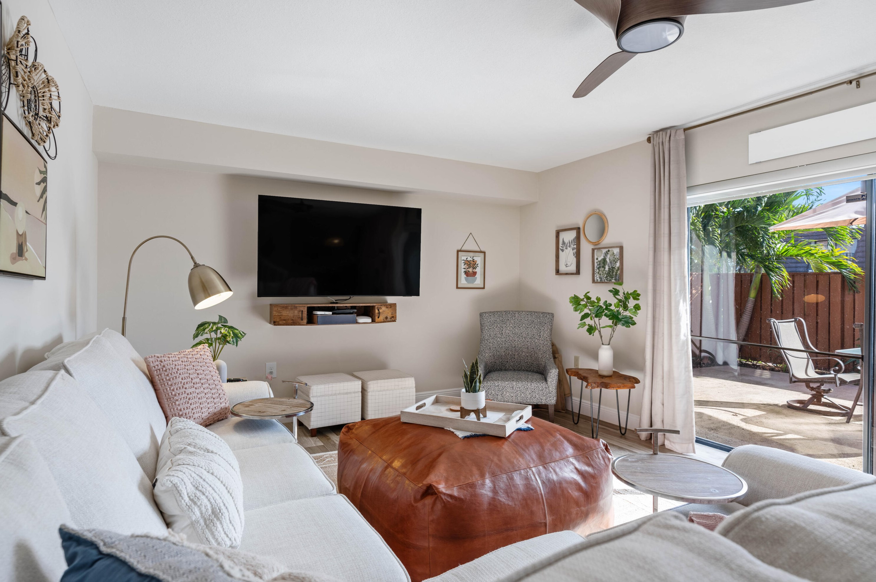 2330 23rd Ct, Jupiter FL  33477-9048 exterior