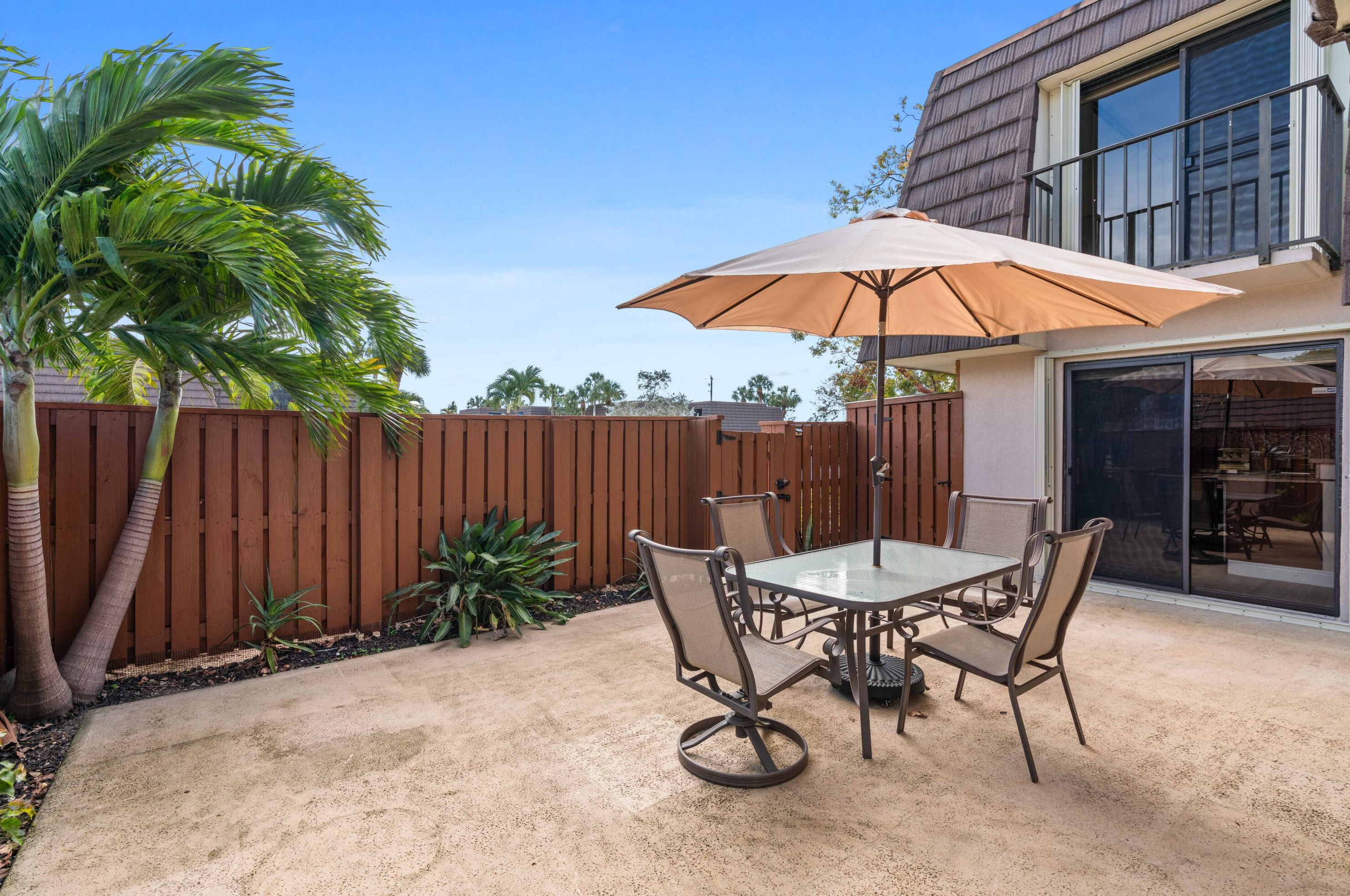 2330 23rd Ct, Jupiter FL  33477-9048 exterior