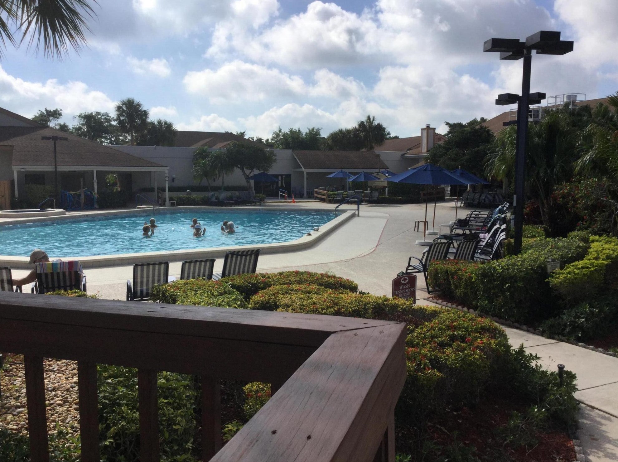 10188 Mangrove Dr, Boynton Beach FL  33437-1325 exterior