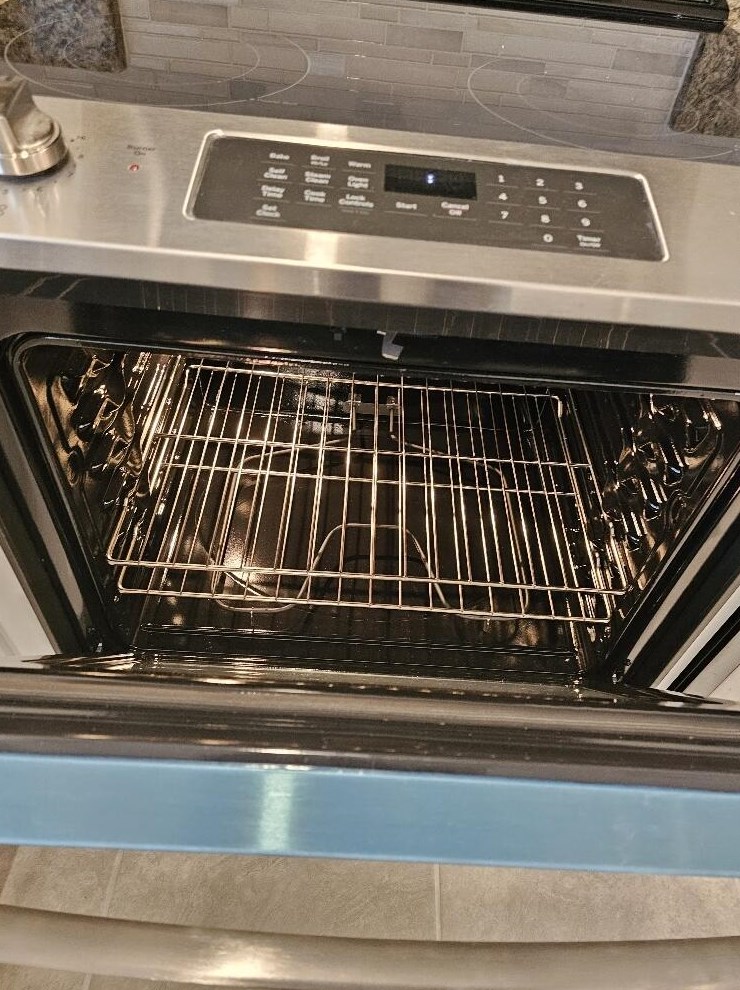 1013 Pheasant Run Dr, Fort Pierce FL 34982-6782 exterior