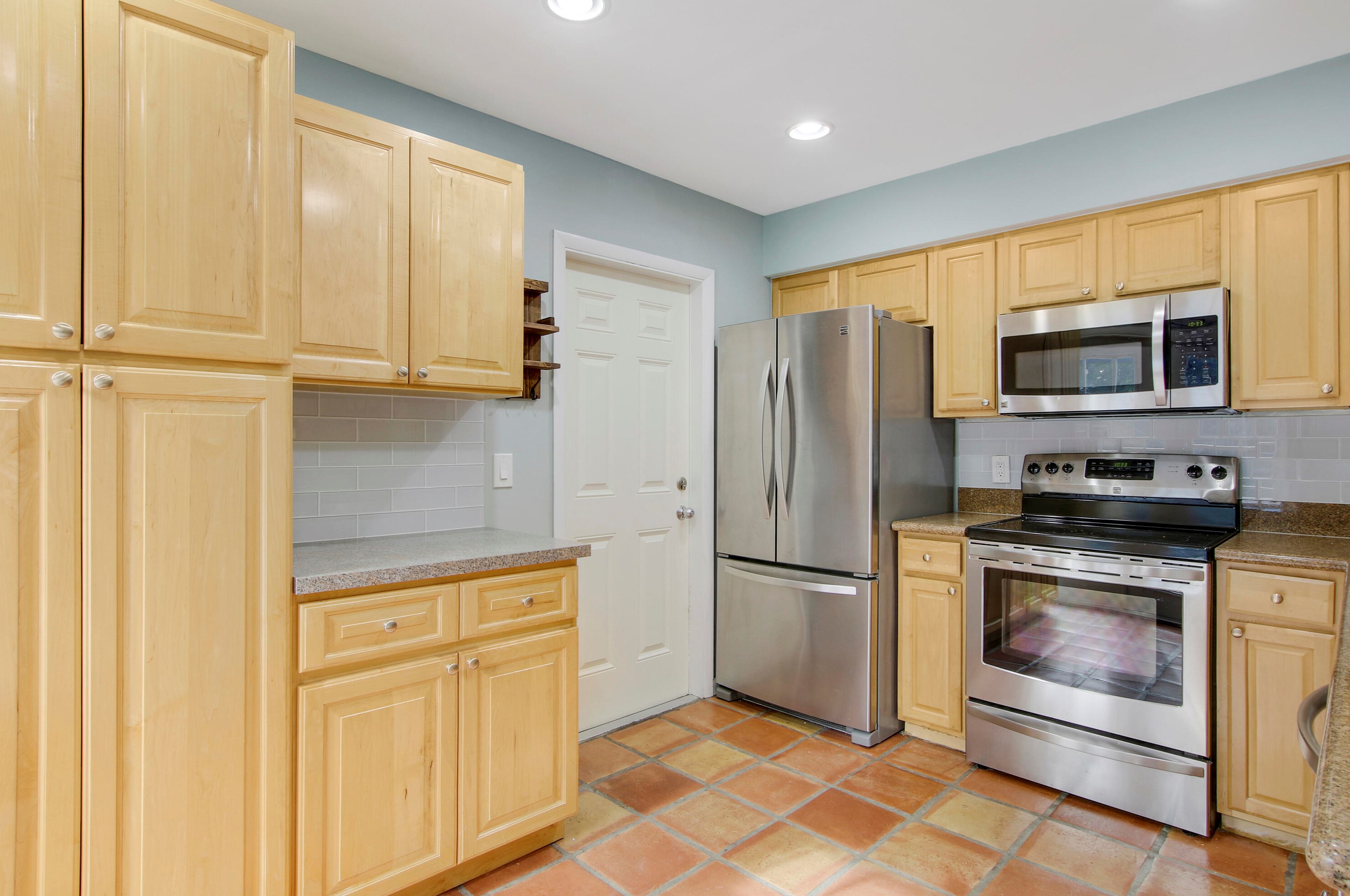 18245 Jupiter Landings Dr, Jupiter FL  33458-3356 exterior