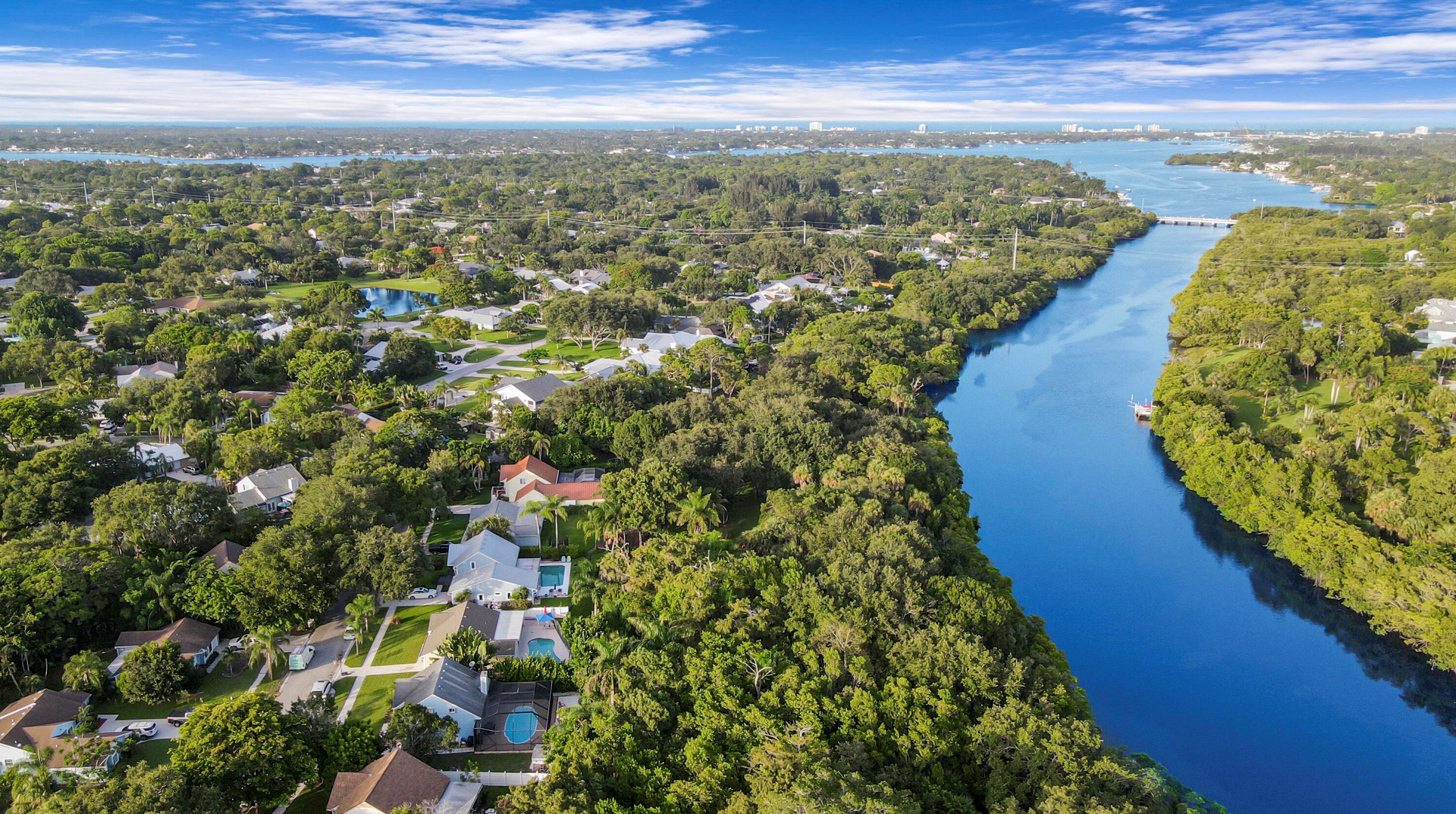 18245 Jupiter Landings Dr, Jupiter FL  33458-3356 exterior