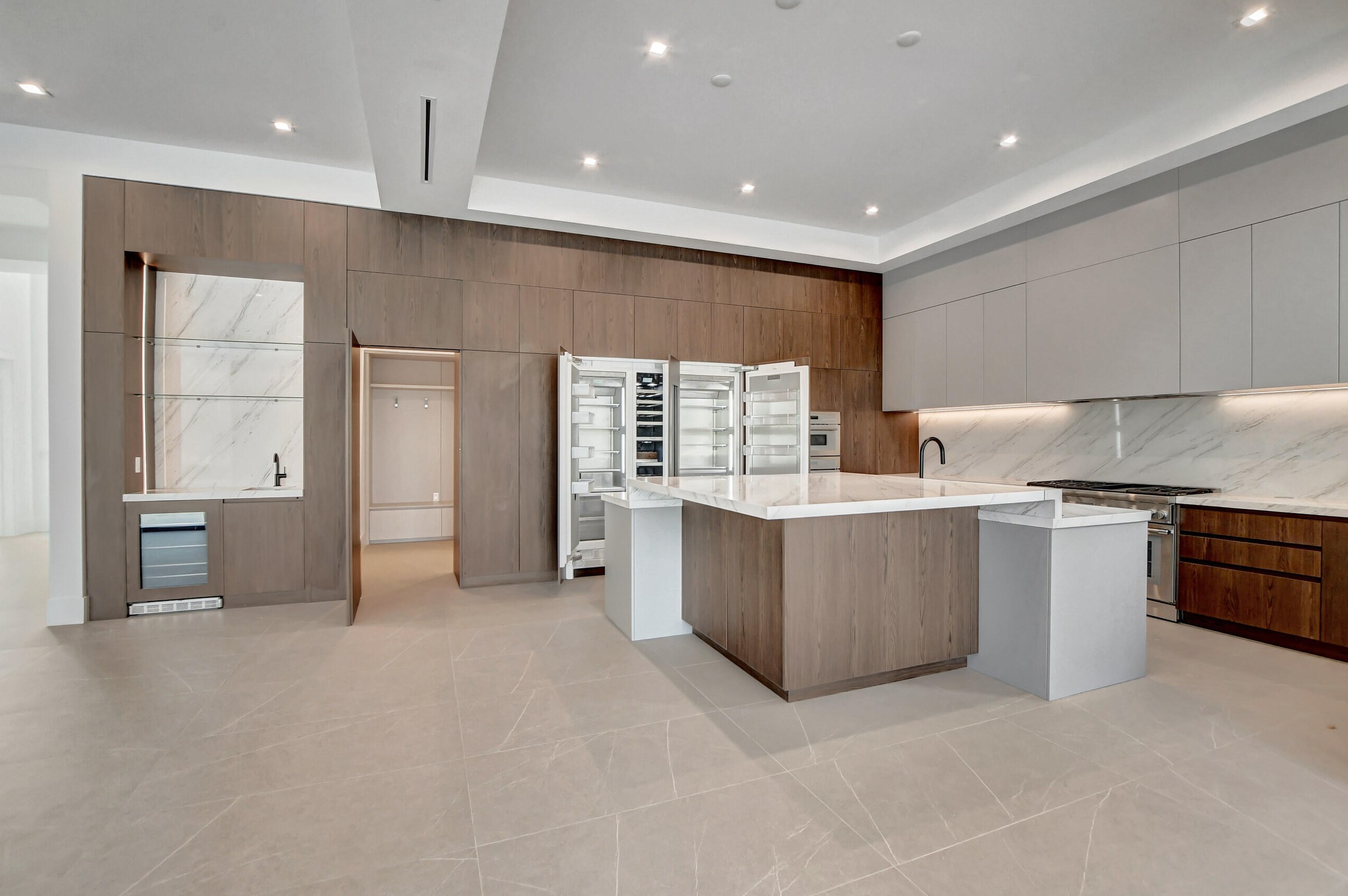 711 32 St, Boca Raton FL 33431-6918 exterior