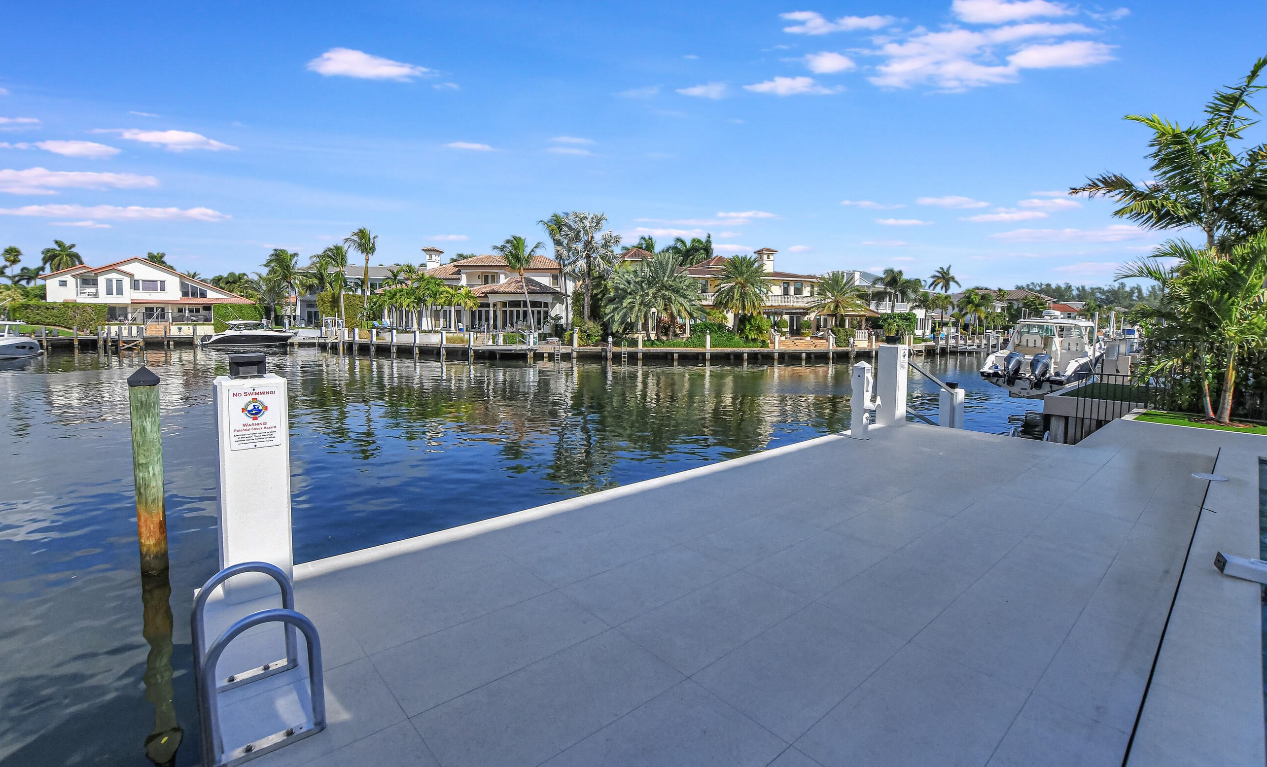 711 32 St, Boca Raton FL 33431-6918 exterior