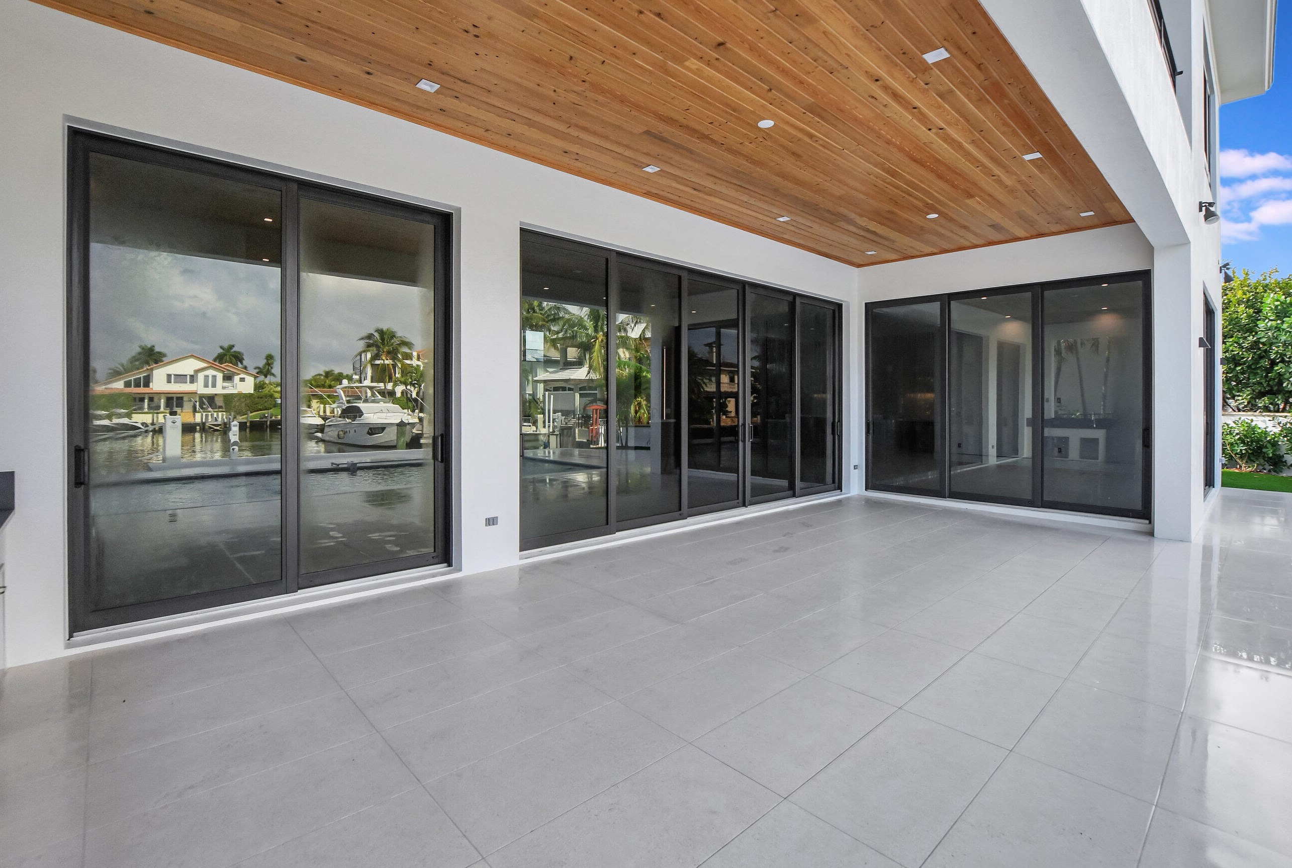 711 32 St, Boca Raton FL 33431-6918 exterior