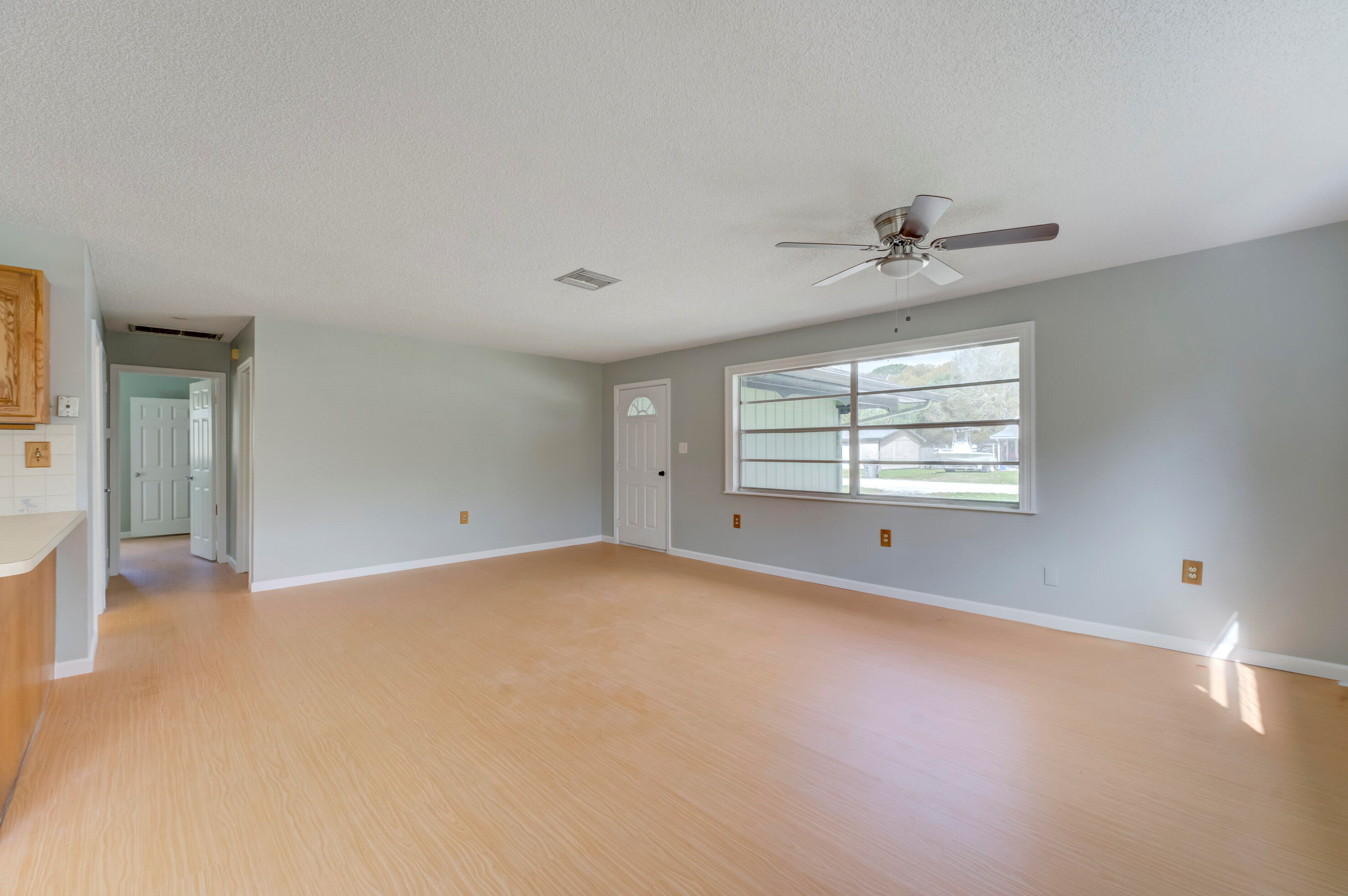 3125 2nd Pl, Vero Beach FL  32968-2010 exterior