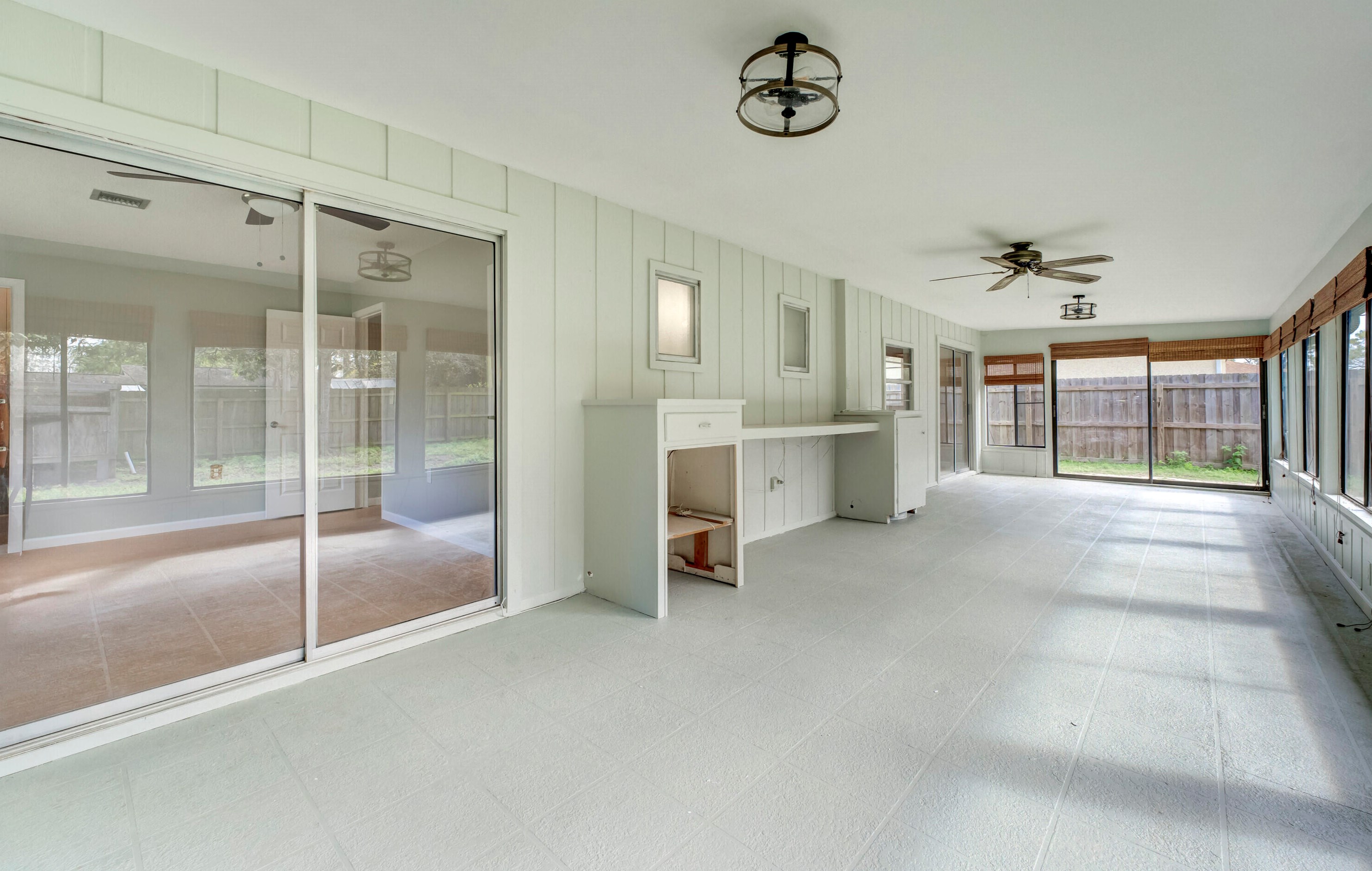 3125 2nd Pl, Vero Beach FL  32968-2010 exterior