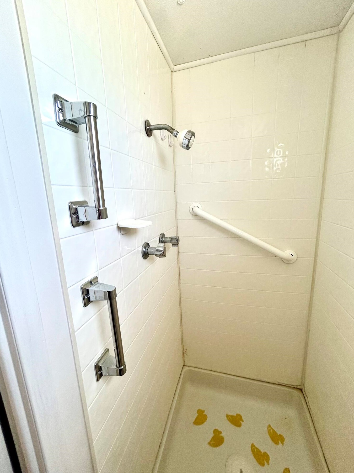 4166 Bobwhite Dr, Boynton Beach FL  33436-2602 exterior