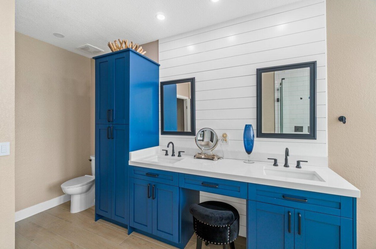 5105 Prairie Dunes Village Cir, Lake Worth FL  33463-8217 exterior