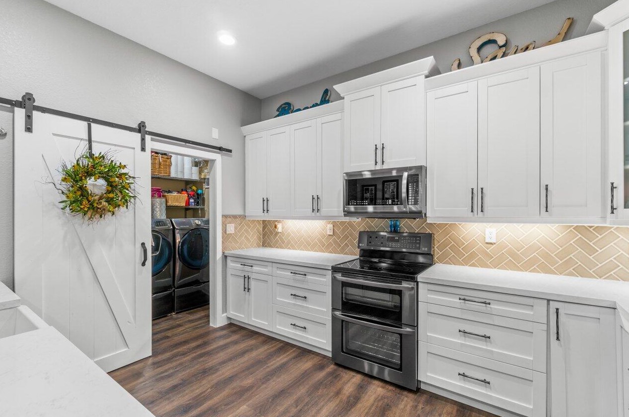 5105 Prairie Dunes Village Cir, Lake Worth FL  33463-8217 exterior