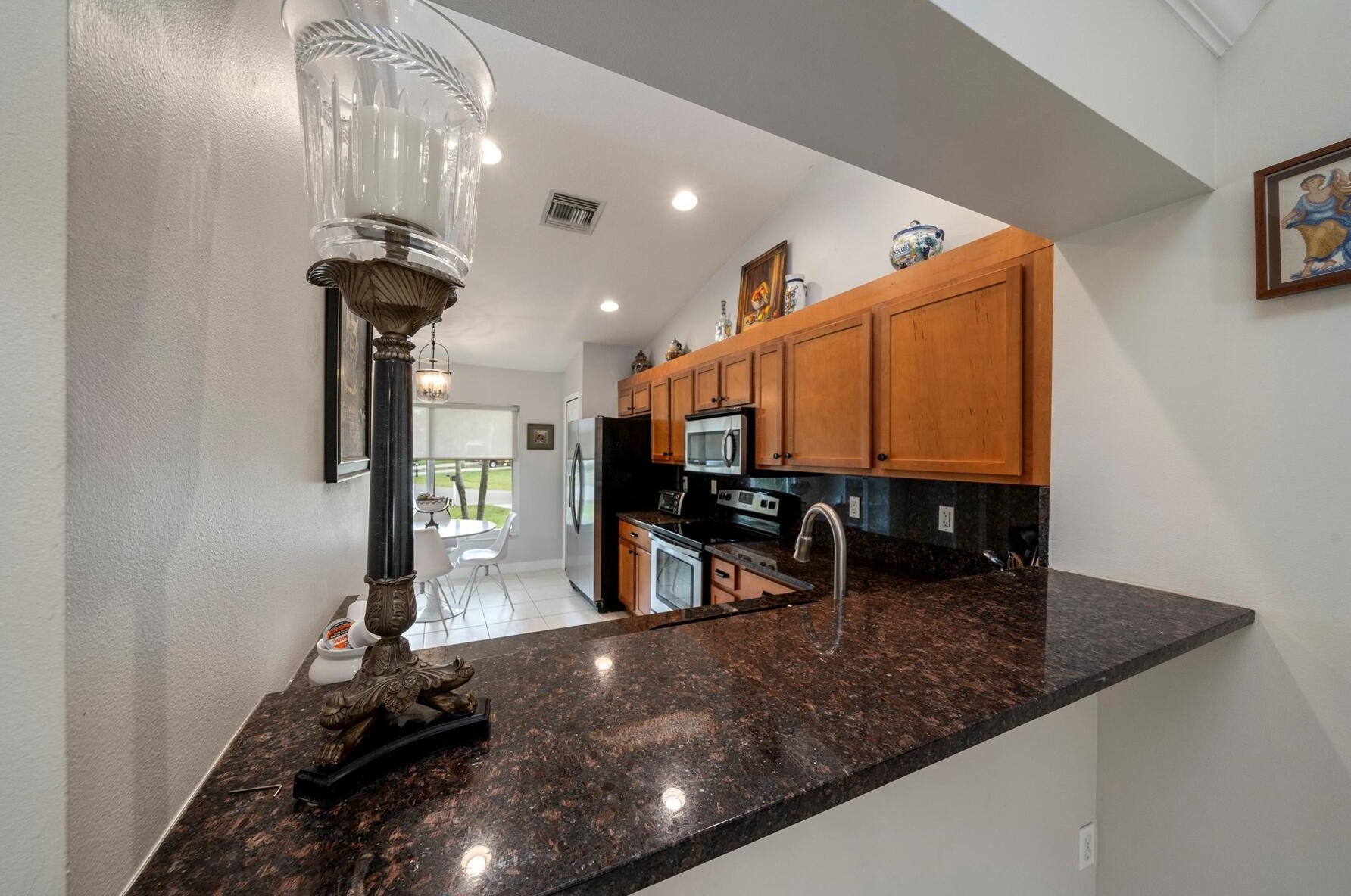 756 Jordan Ter, Fort Pierce FL 34983-1272 exterior