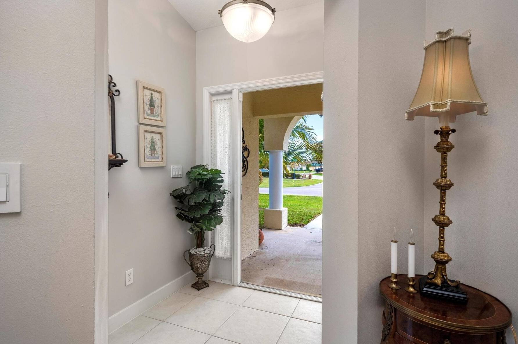 756 Jordan Ter, Fort Pierce FL 34983-1272 exterior