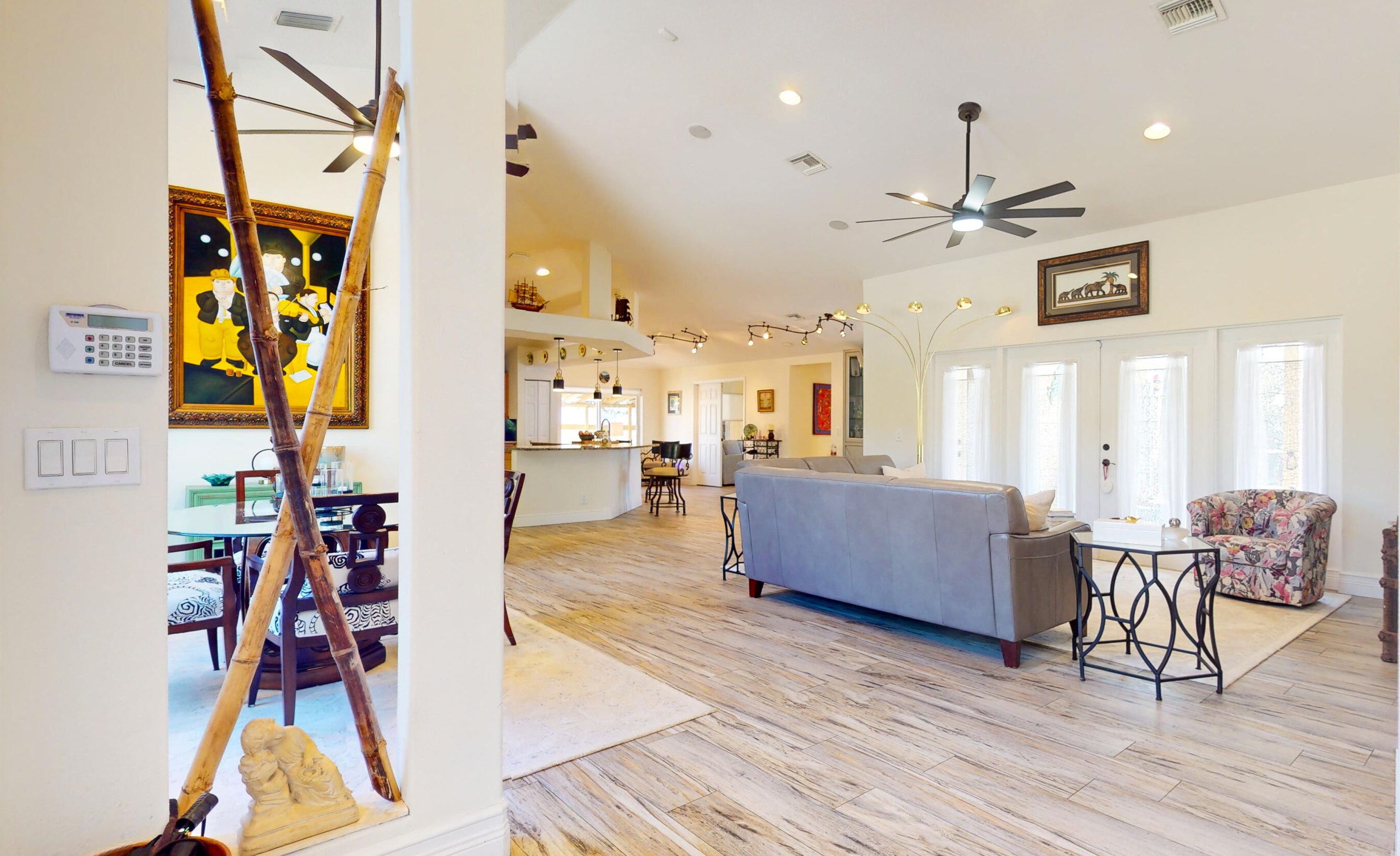 1590 Underwood Ave, Fort Pierce FL  34953-2586 exterior