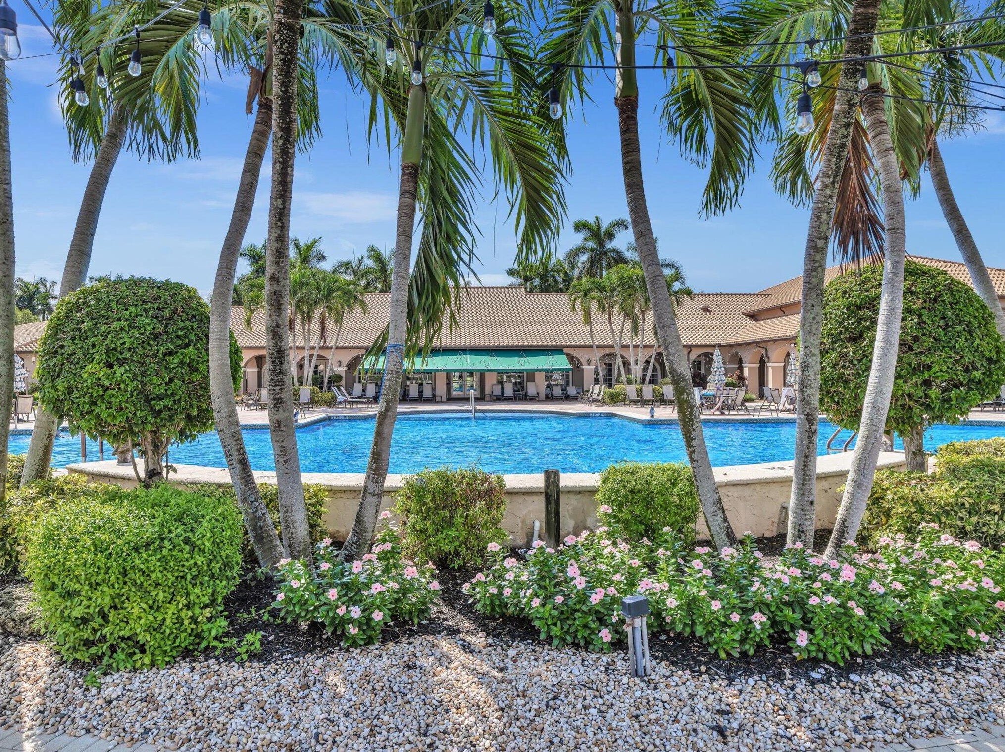 6840 Lismore Ave, Boynton Beach FL  33437-6441 exterior