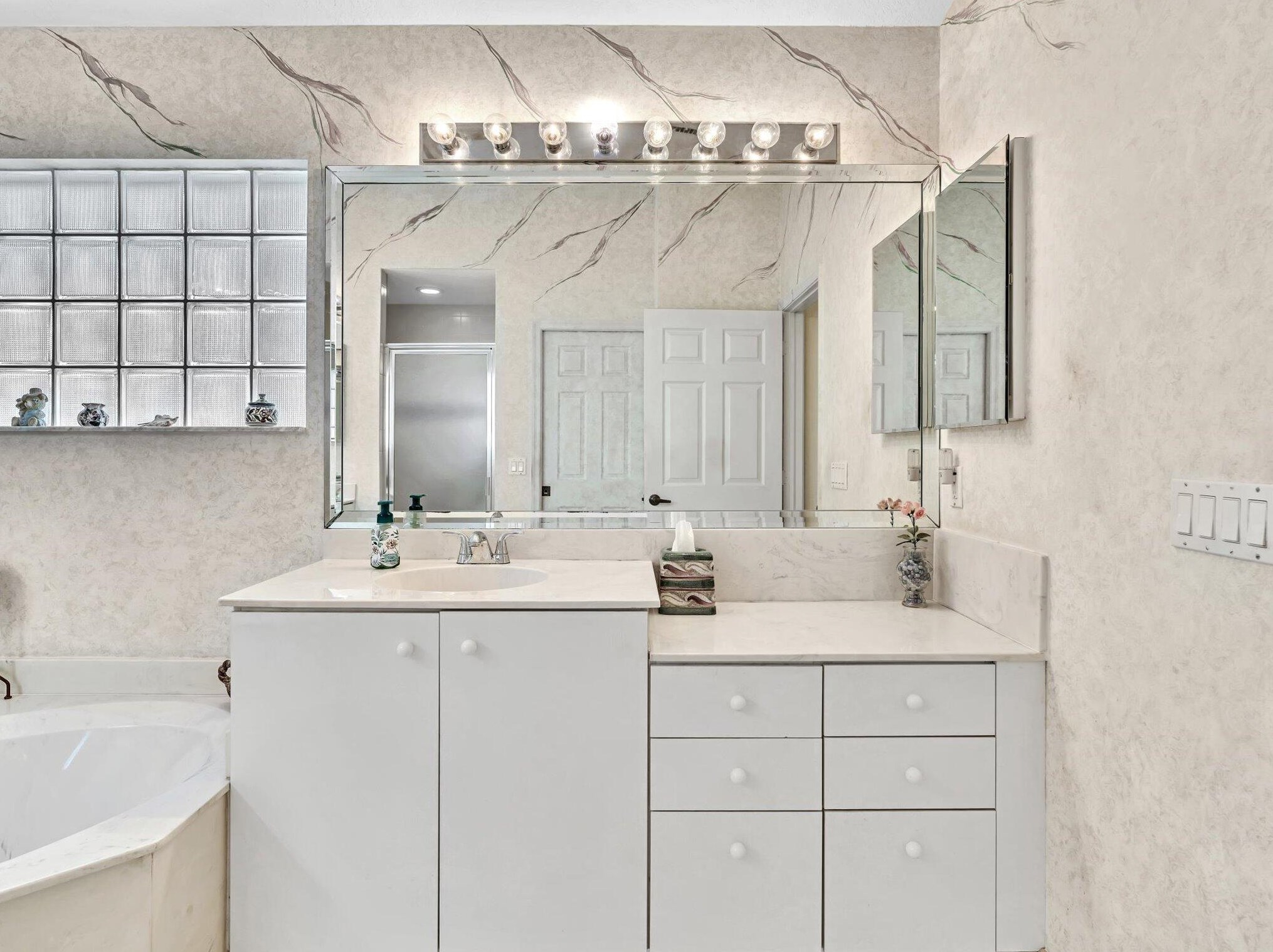 6840 Lismore Ave, Boynton Beach FL  33437-6441 exterior