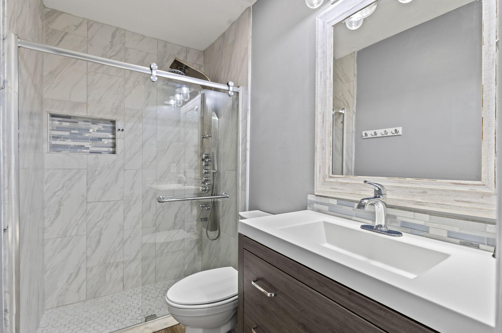 762 Dolores Ave, Fort Pierce FL  34983-1812 exterior