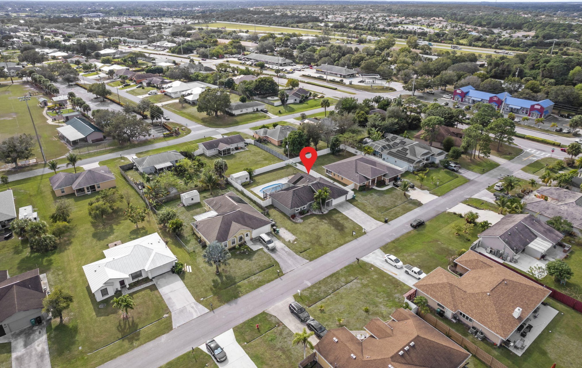 762 Dolores Ave, Fort Pierce FL  34983-1812 exterior