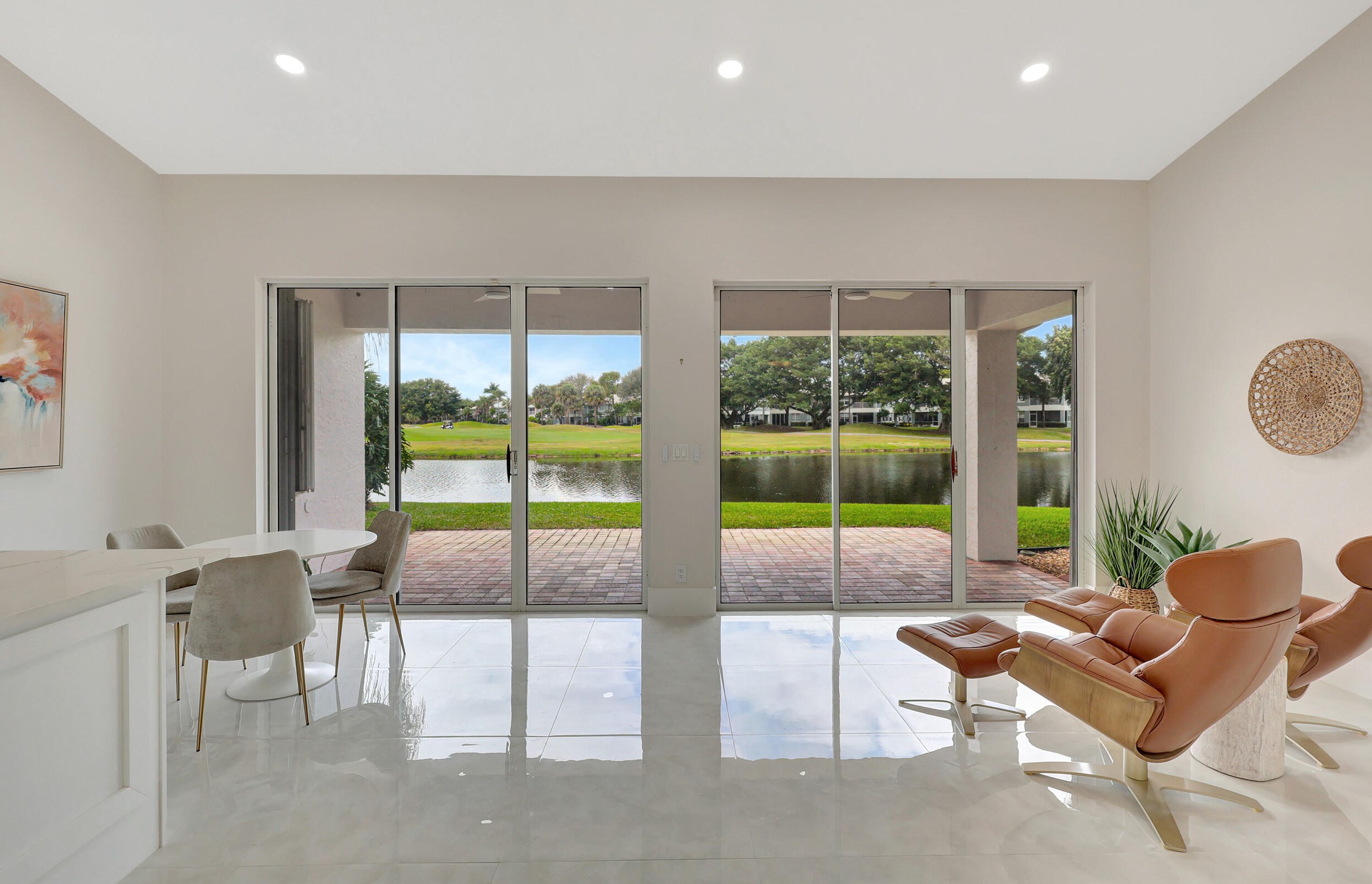 4614 Carlton Golf Dr, Lake Worth FL  33449-8129 exterior