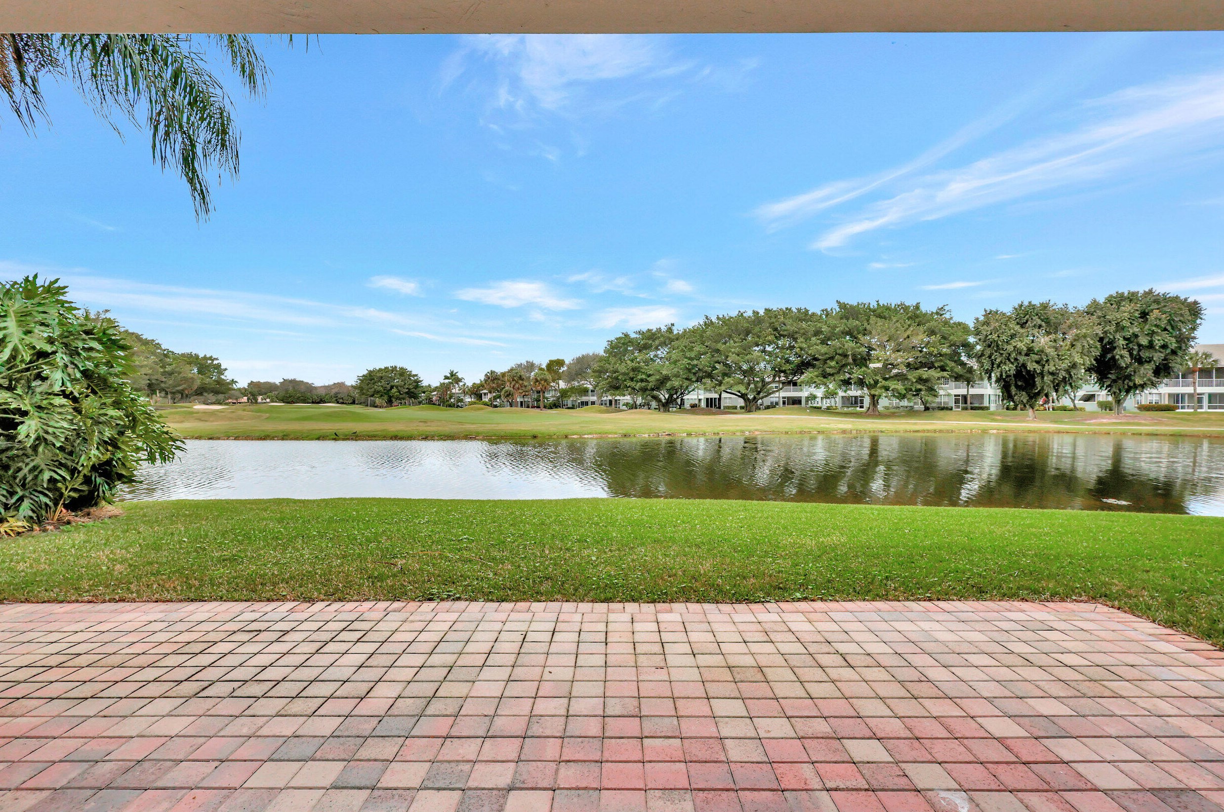 4614 Carlton Golf Dr, Lake Worth FL  33449-8129 exterior
