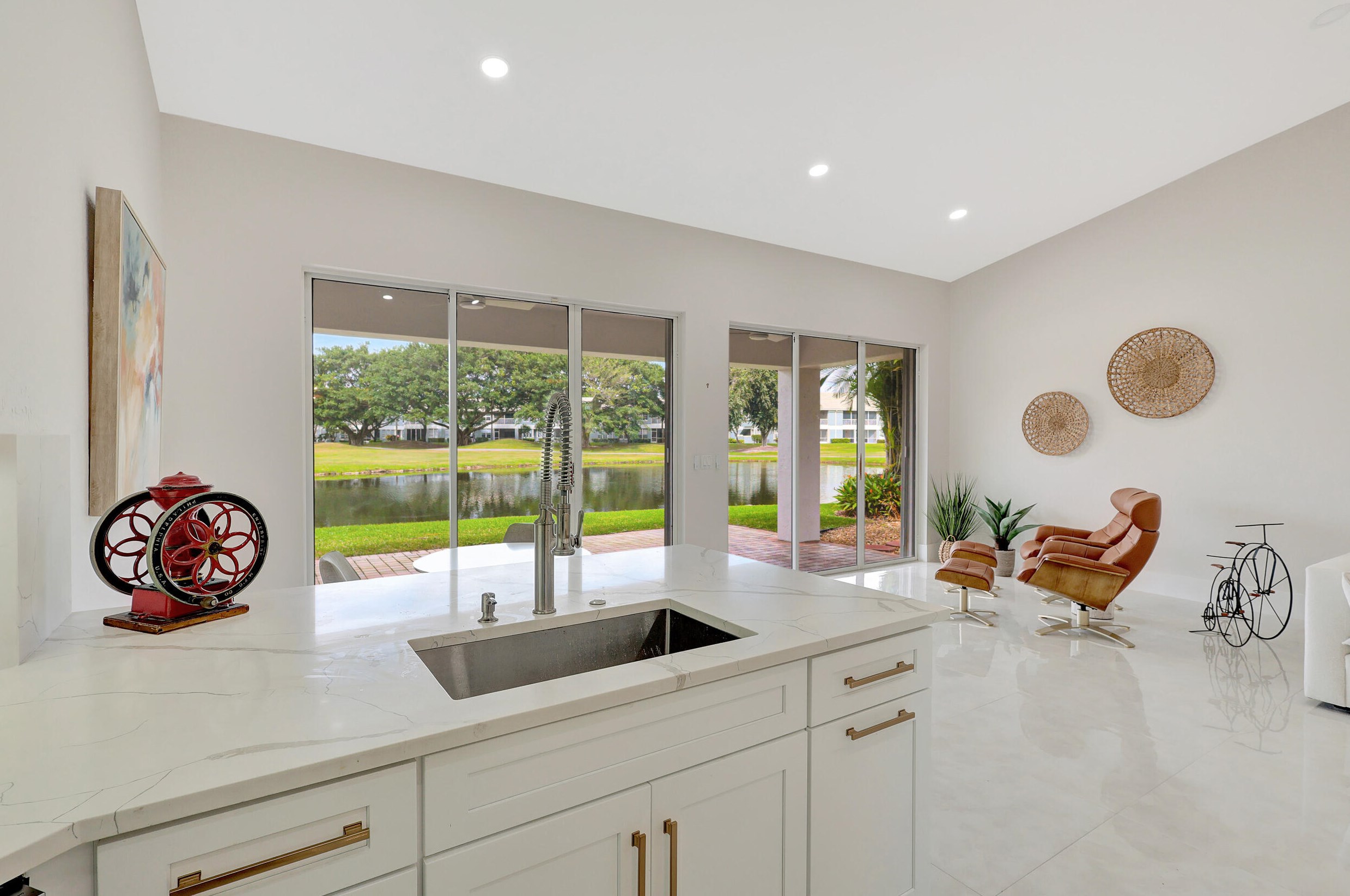 4614 Carlton Golf Dr, Lake Worth FL  33449-8129 exterior