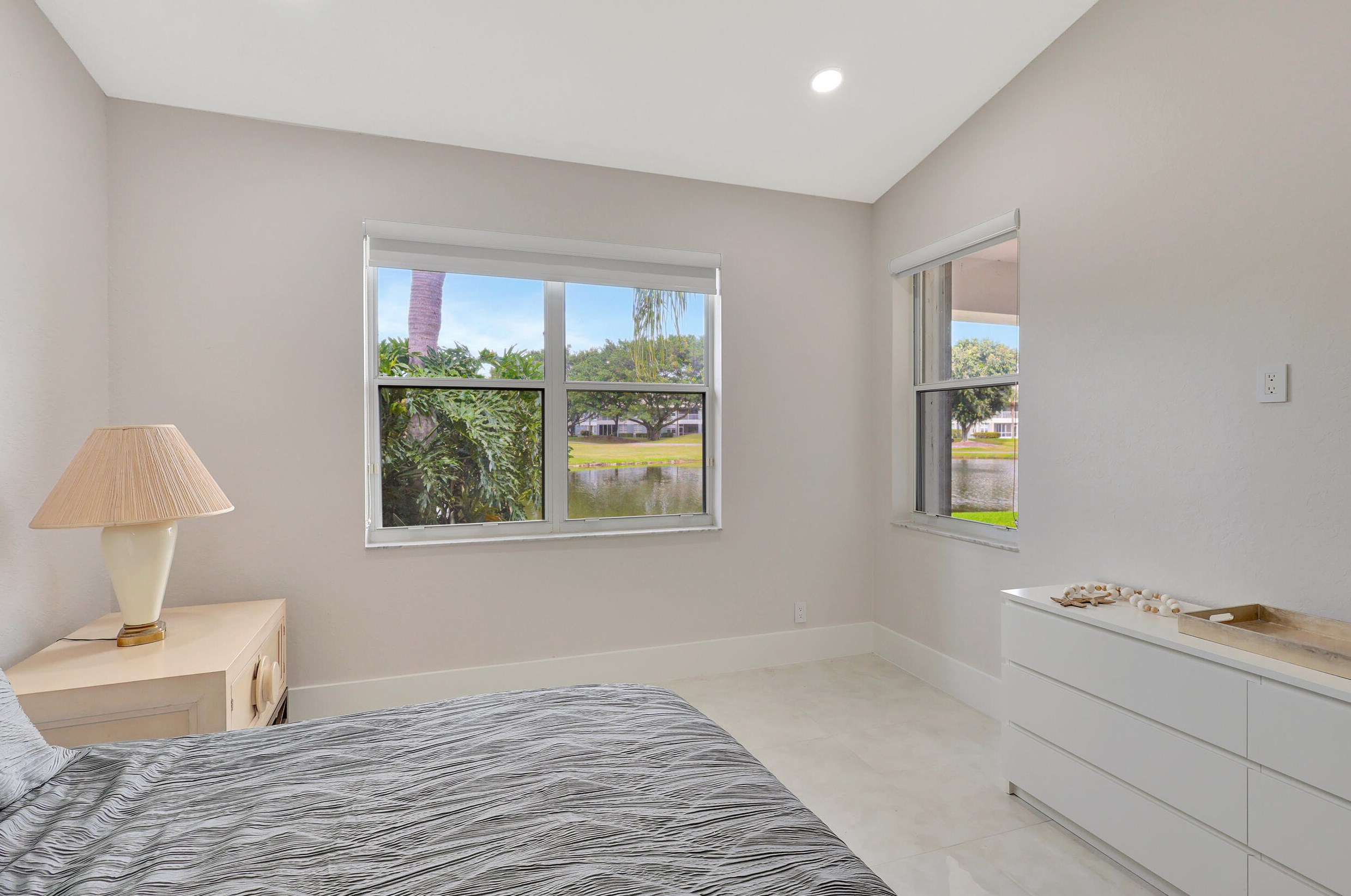 4614 Carlton Golf Dr, Lake Worth FL  33449-8129 exterior