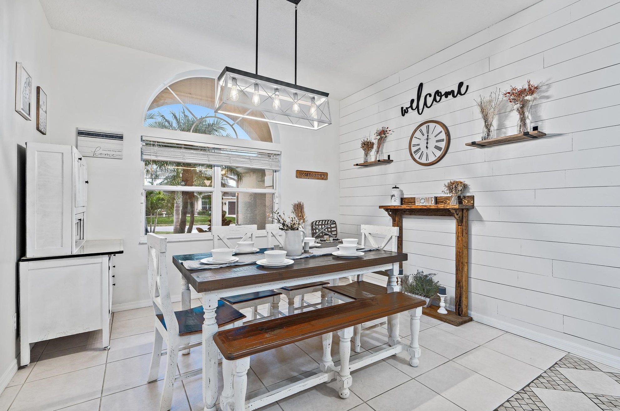 5884 Carovel Ave, Fort Pierce FL  34986-3801 exterior