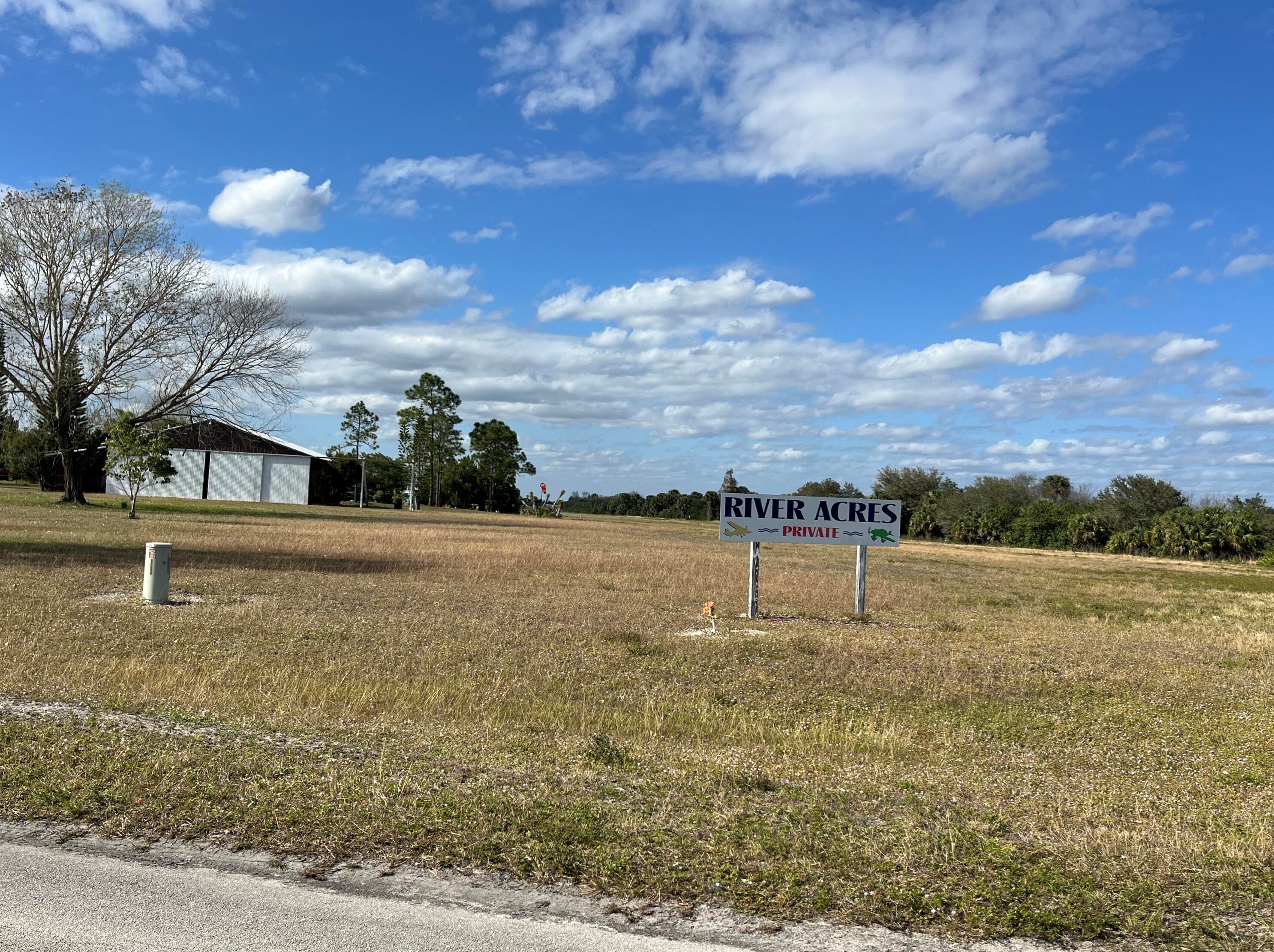 19665 94 Dr, Okeechobee FL 34972-9648 exterior