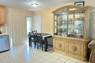 3061 SW Blout Ct, Port Saint Lucie, FL 34953 - Photo 3