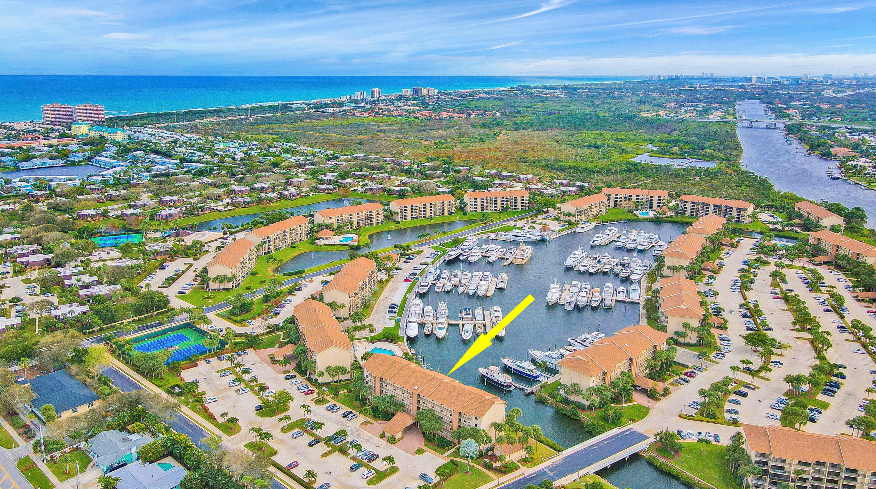 1601 Marina Isle Way, Jupiter FL  33477-9453 exterior