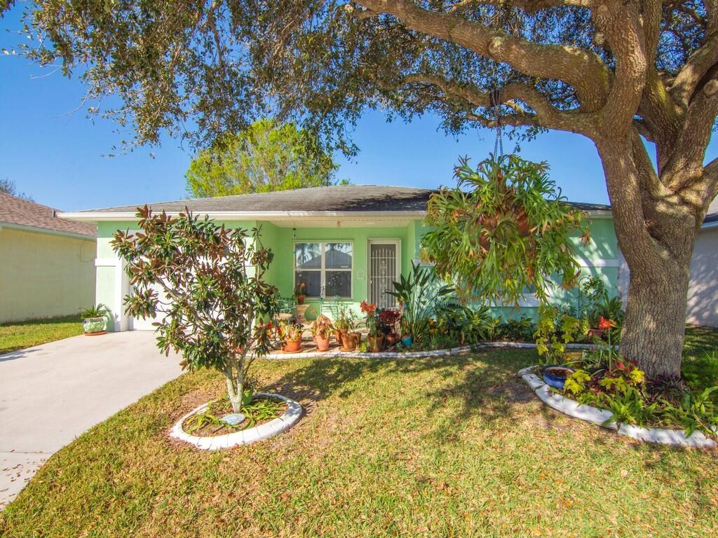 6719 Tulipan, Fort Pierce, FL 34951 MLS RX10960555 Coldwell Banker