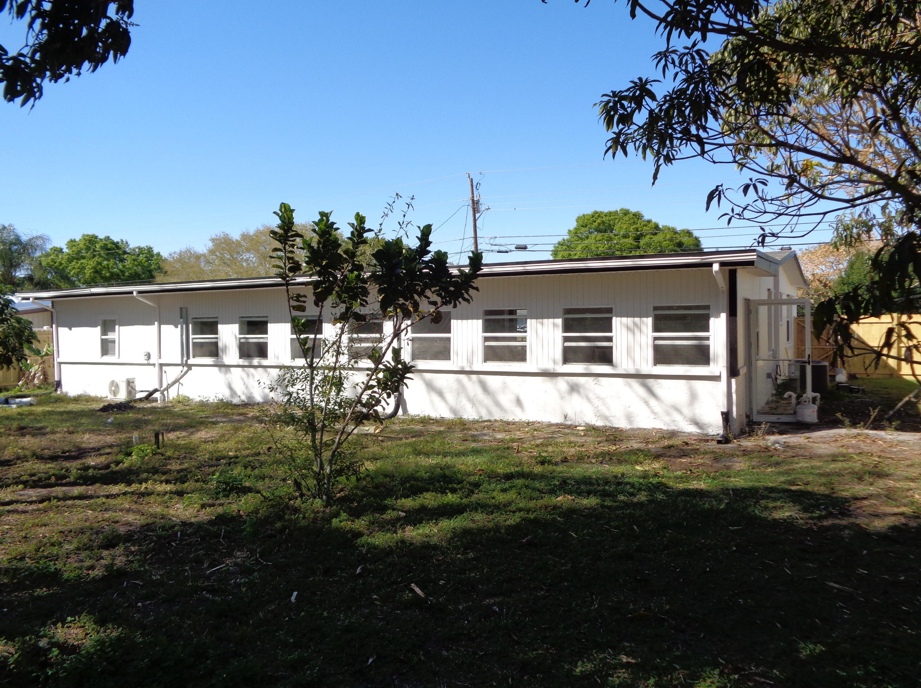 685 21st St, Vero Beach FL  32960-5451 exterior