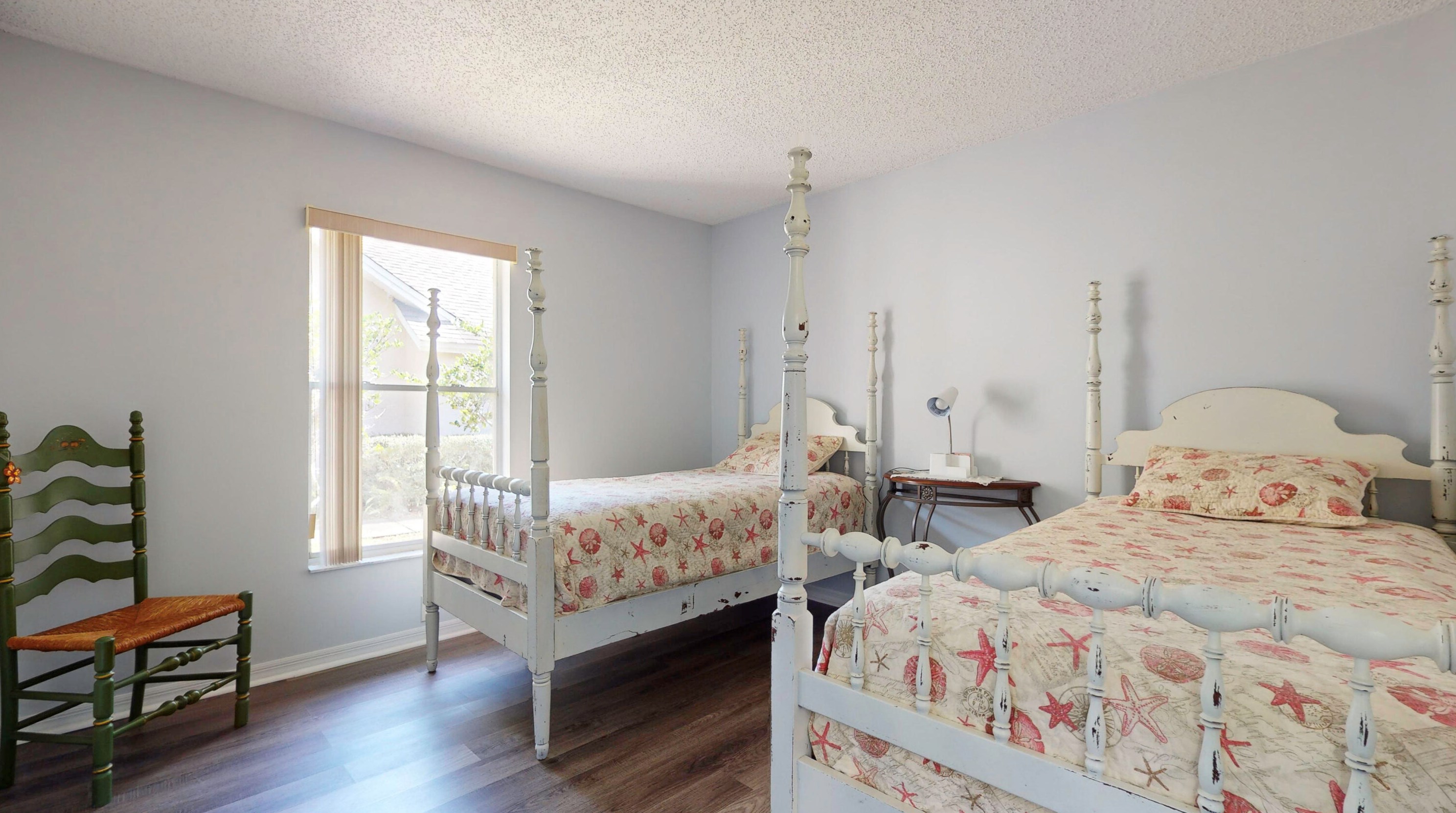 482 10th Pl, Vero Beach FL  32960-6818 exterior