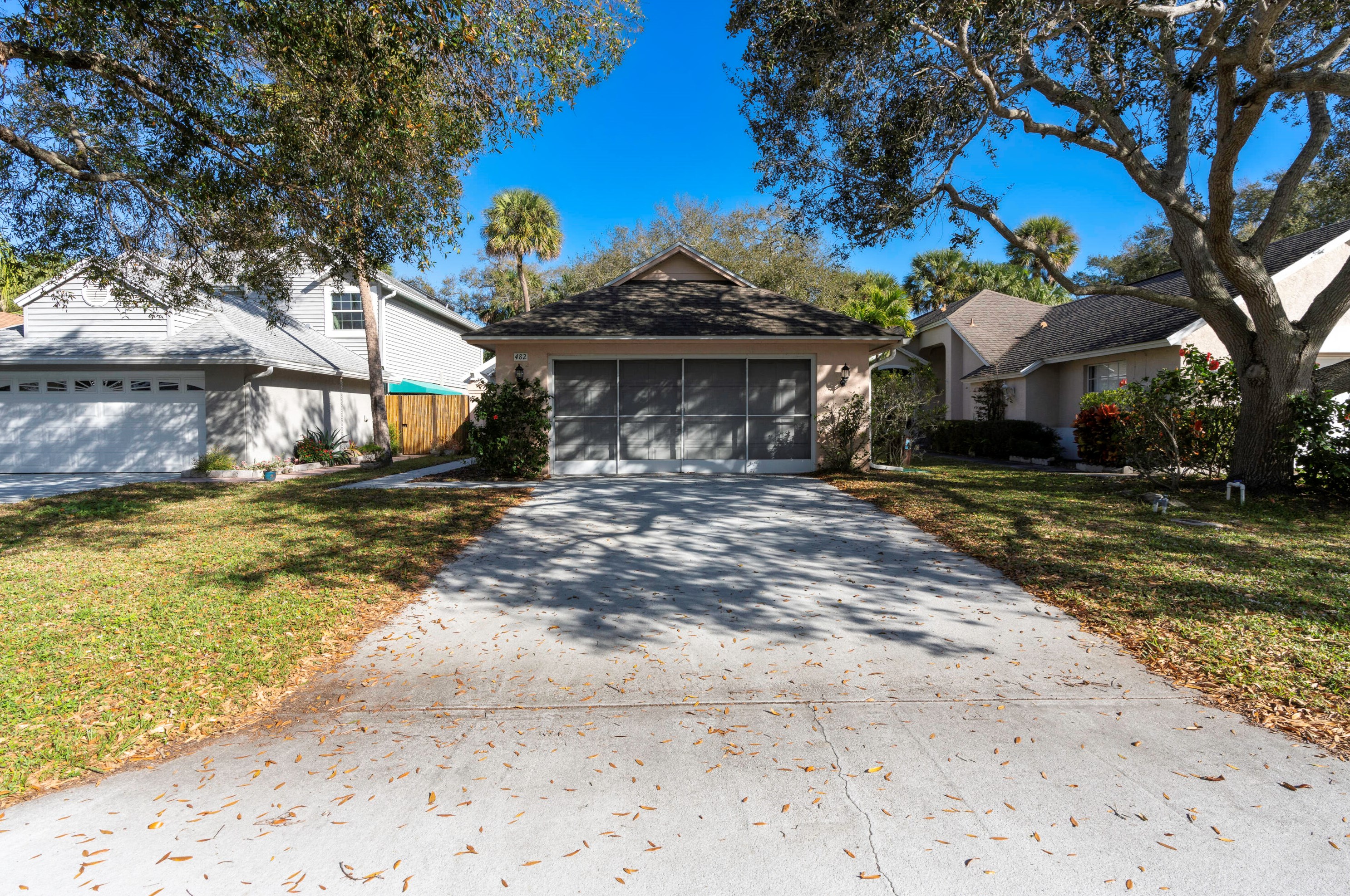 482 10th Pl, Vero Beach FL  32960-6818 exterior