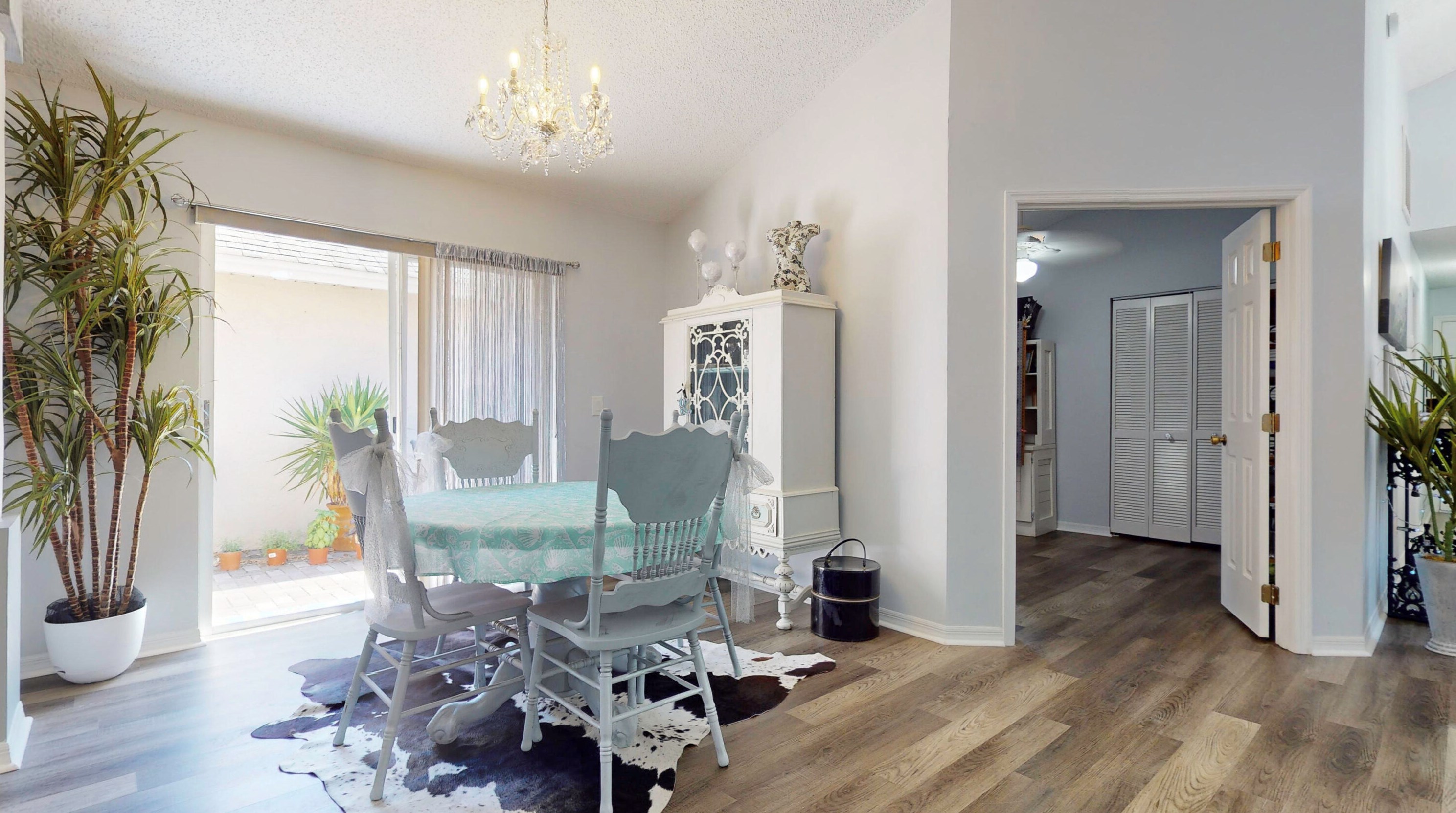 482 10th Pl, Vero Beach FL  32960-6818 exterior