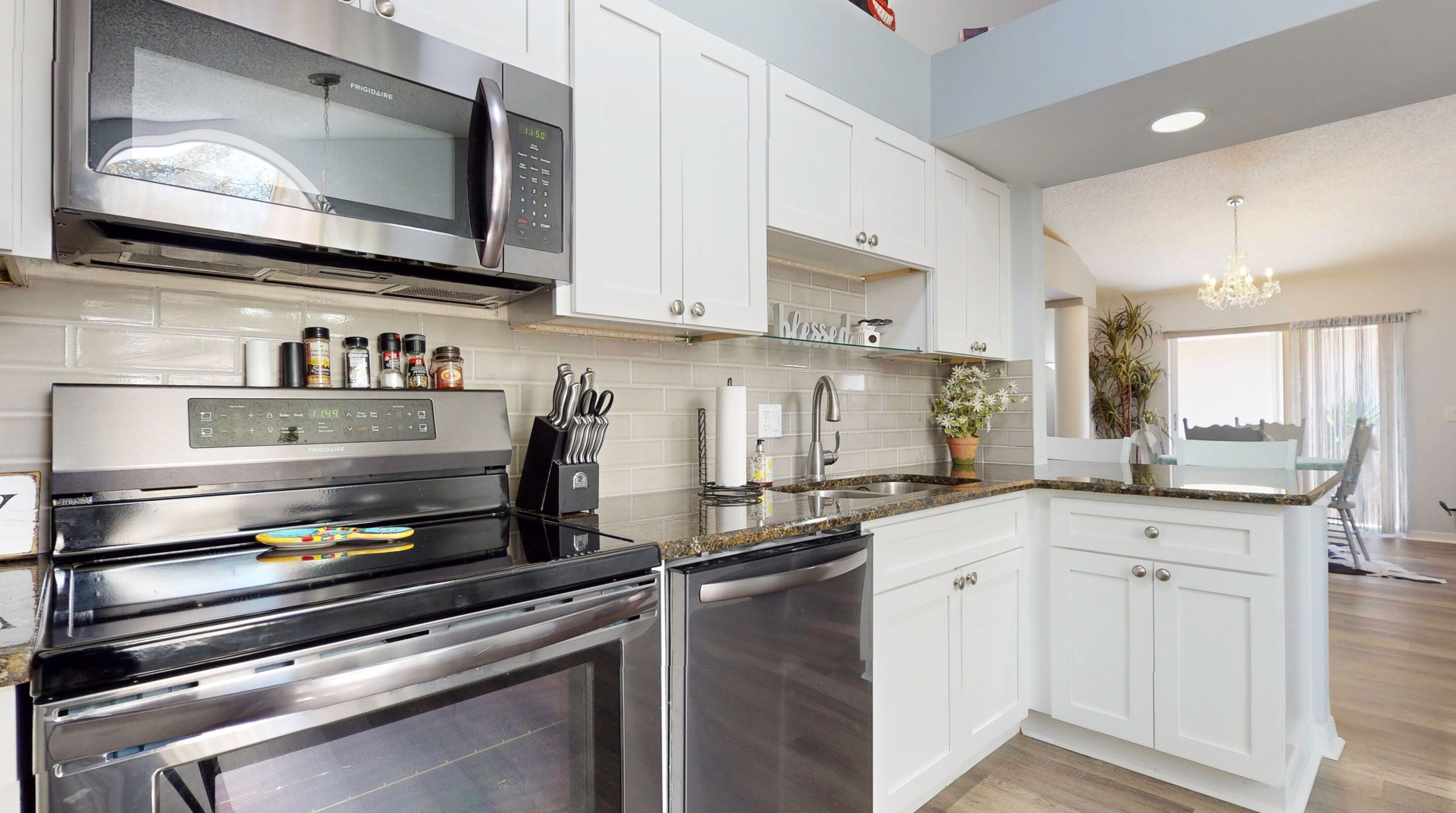 482 10th Pl, Vero Beach FL  32960-6818 exterior