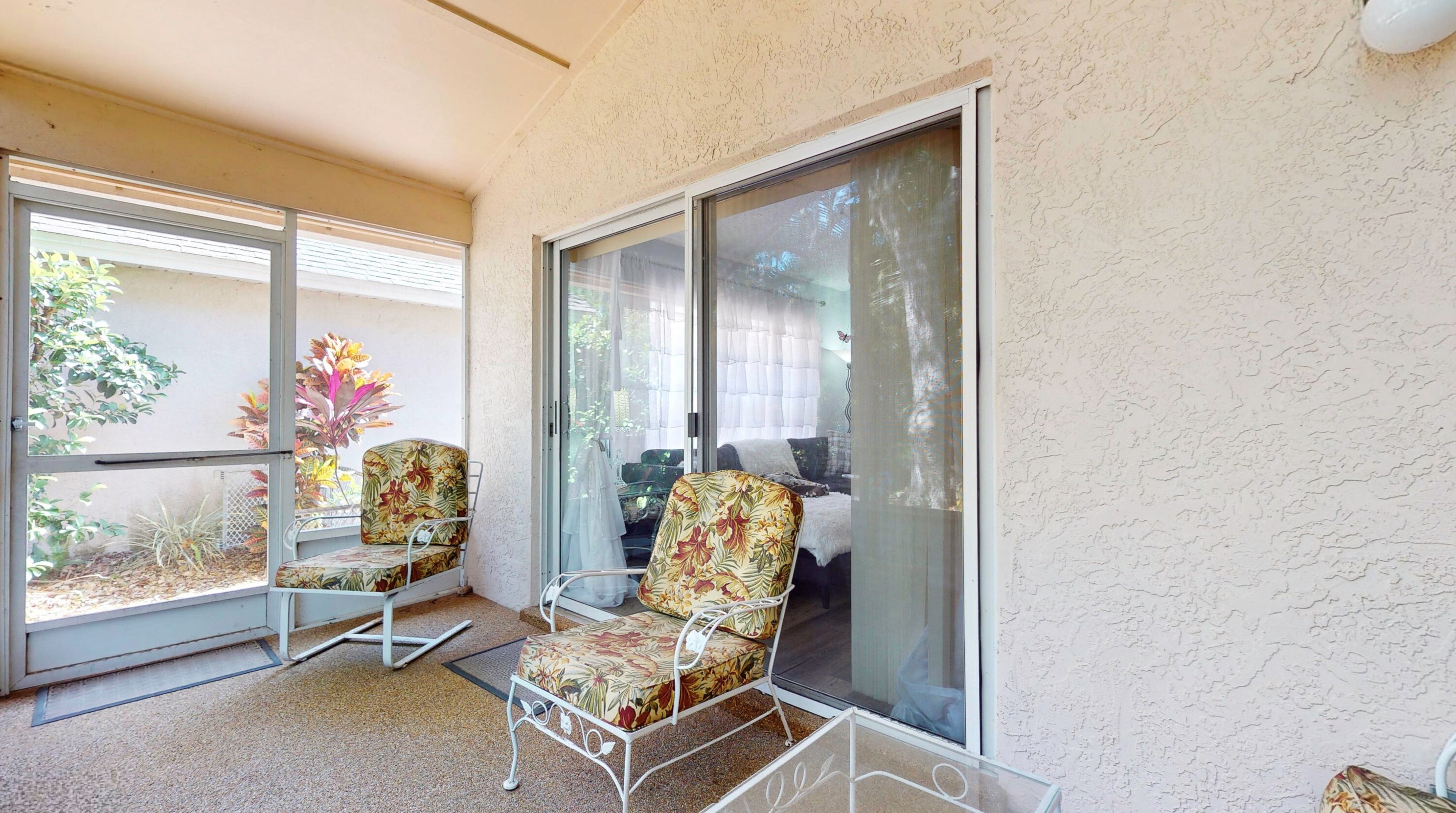 482 10th Pl, Vero Beach FL  32960-6818 exterior