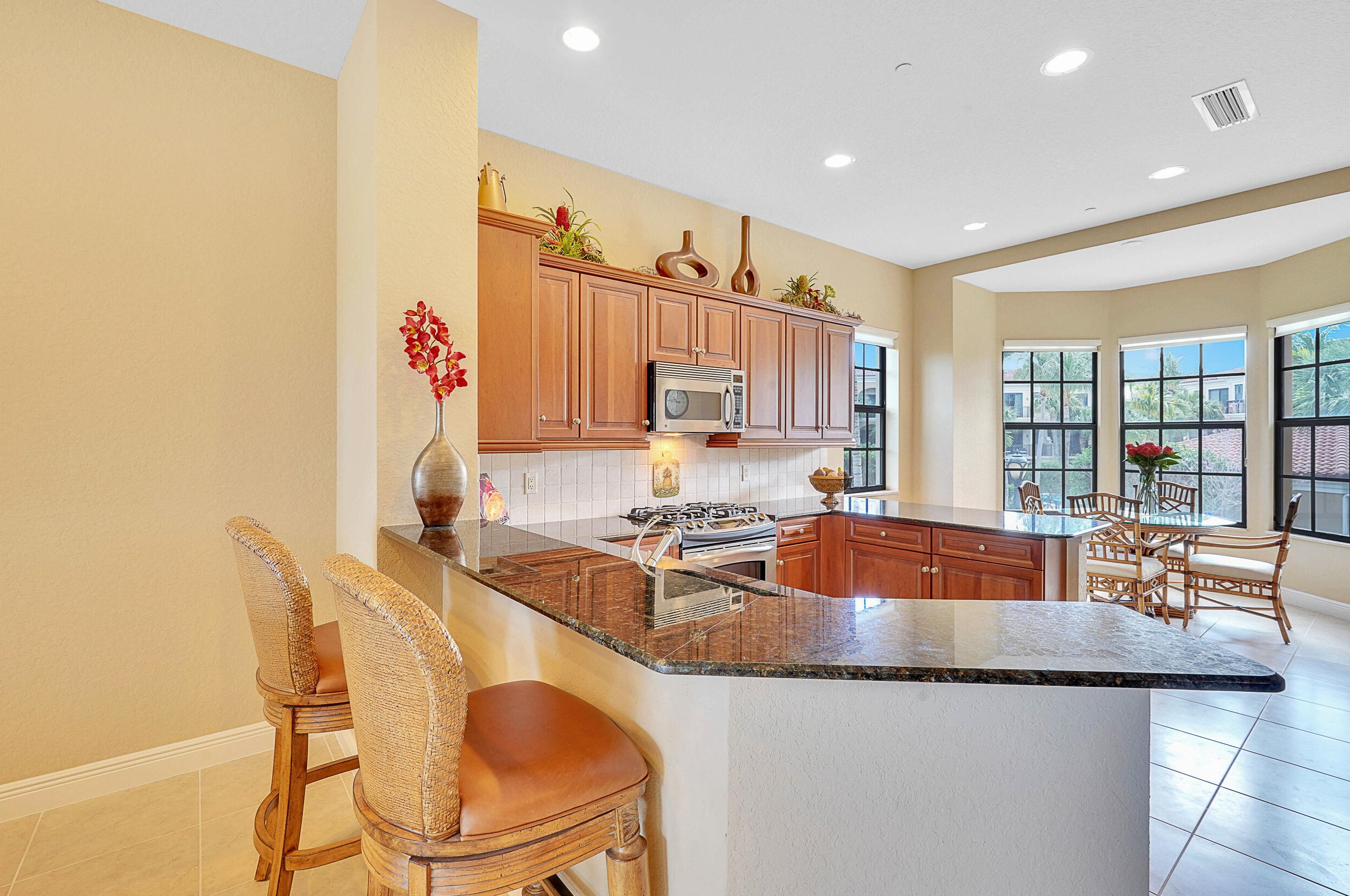 204 Del Sol Cir, Jupiter FL 33469-2229 exterior