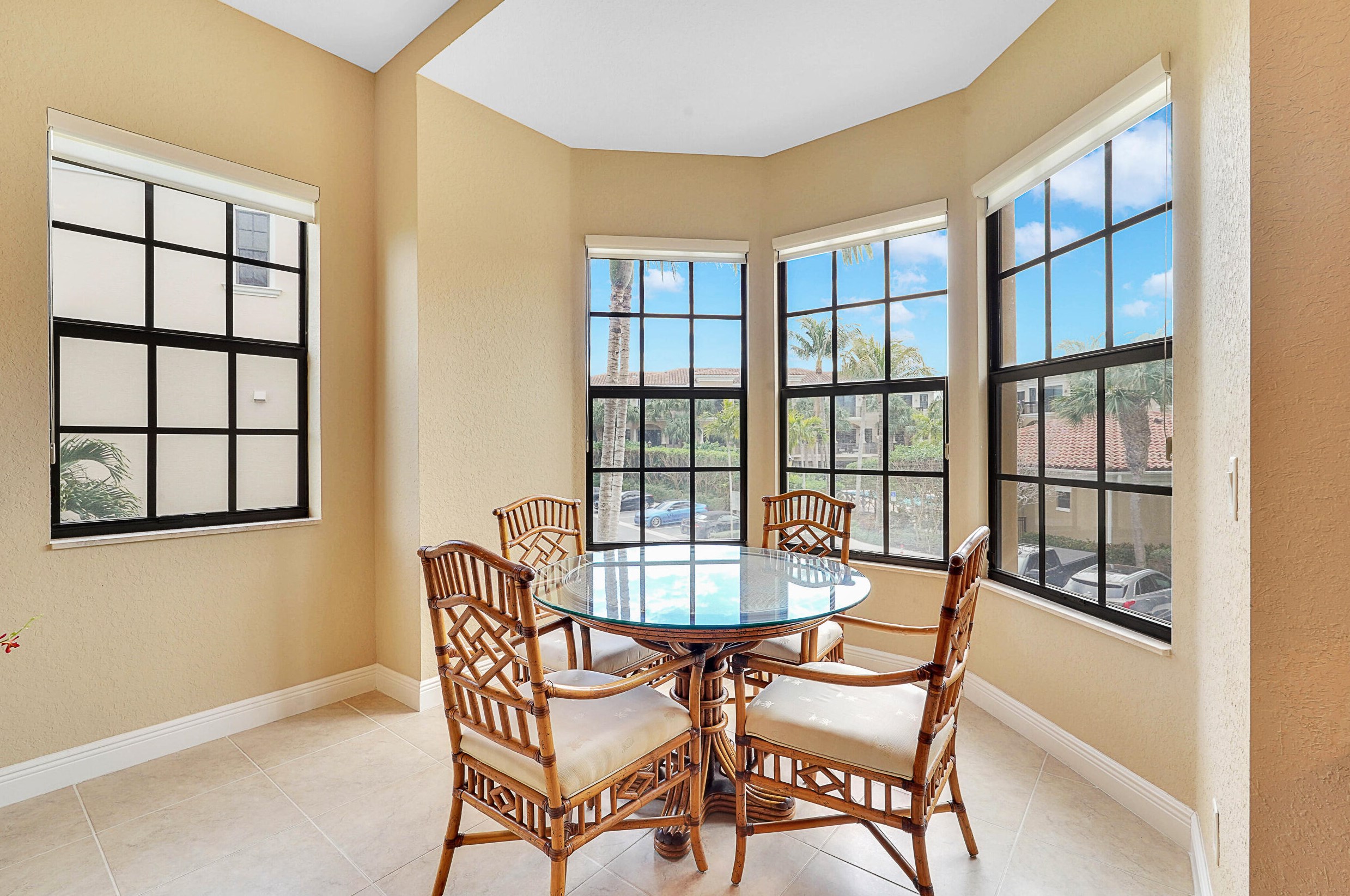 204 Del Sol Cir, Jupiter FL 33469-2229 exterior