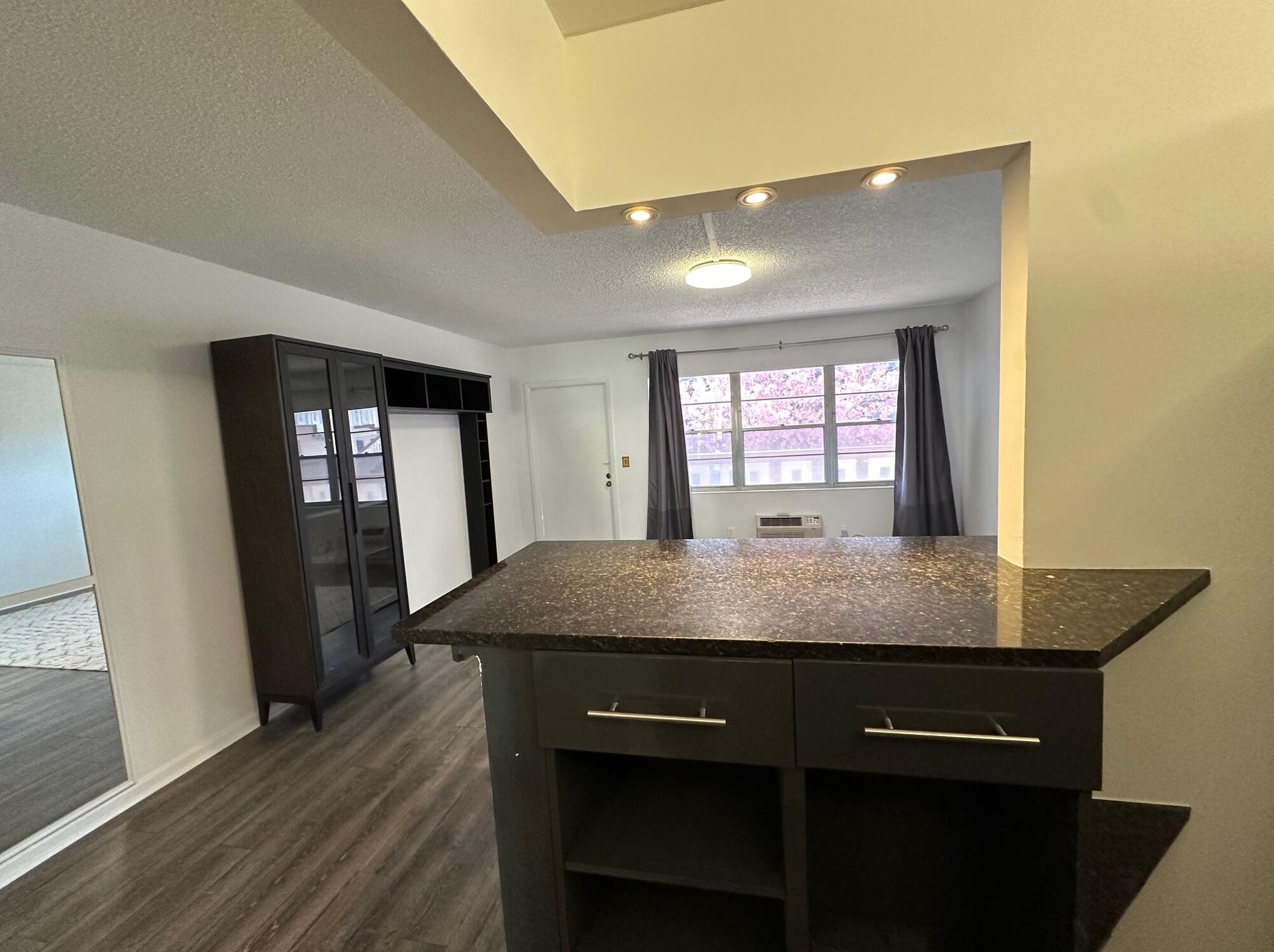 273 Brighton G, Boca Raton FL  33434-2932 exterior