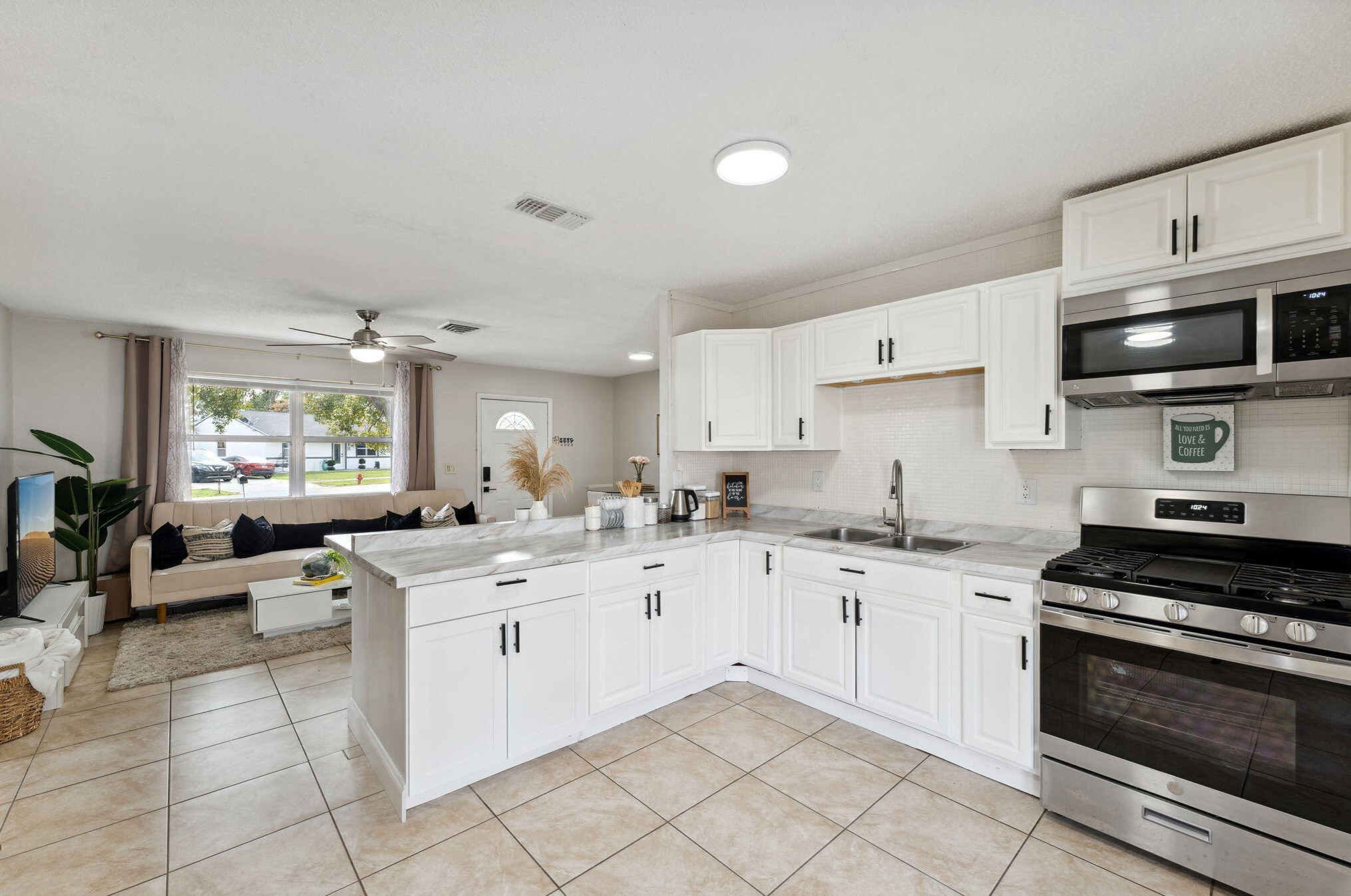 4481 Nicia Way, Lake Worth FL  33463-4684 exterior