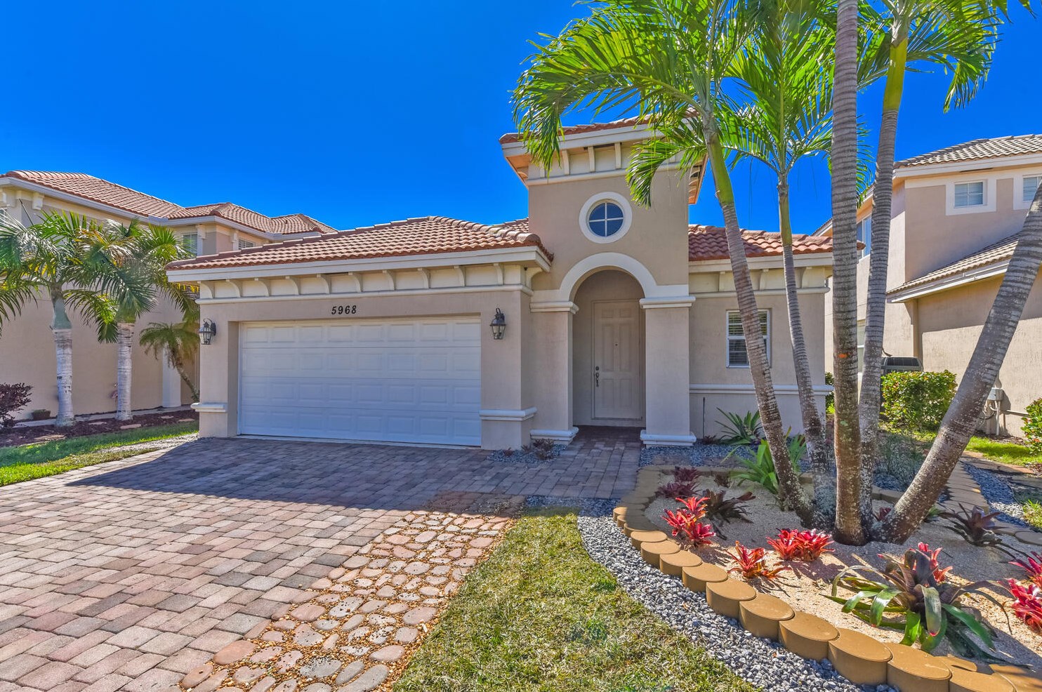 5968 Crooked Oak Ave, Hobe Sound FL  33455-8312 exterior