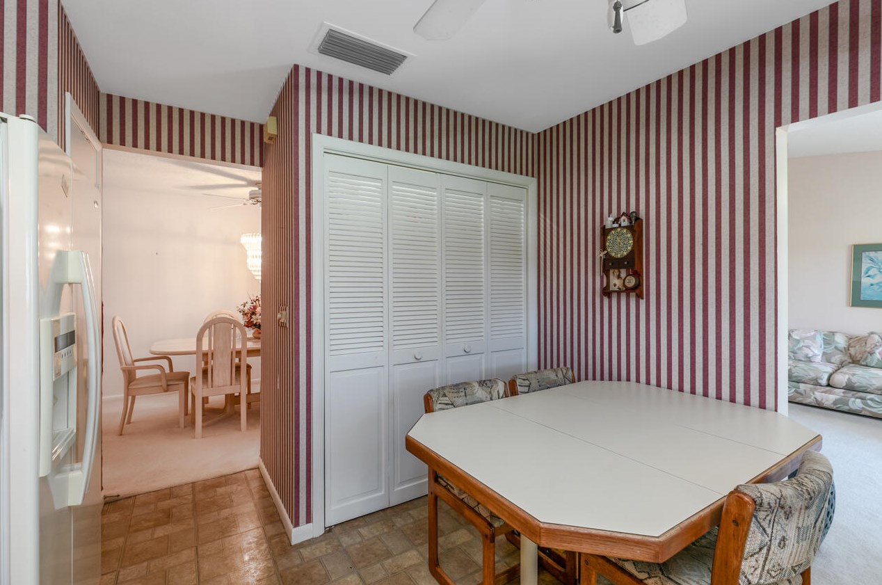 2924 Westlake Cir, Palm City FL  34990-4616 exterior