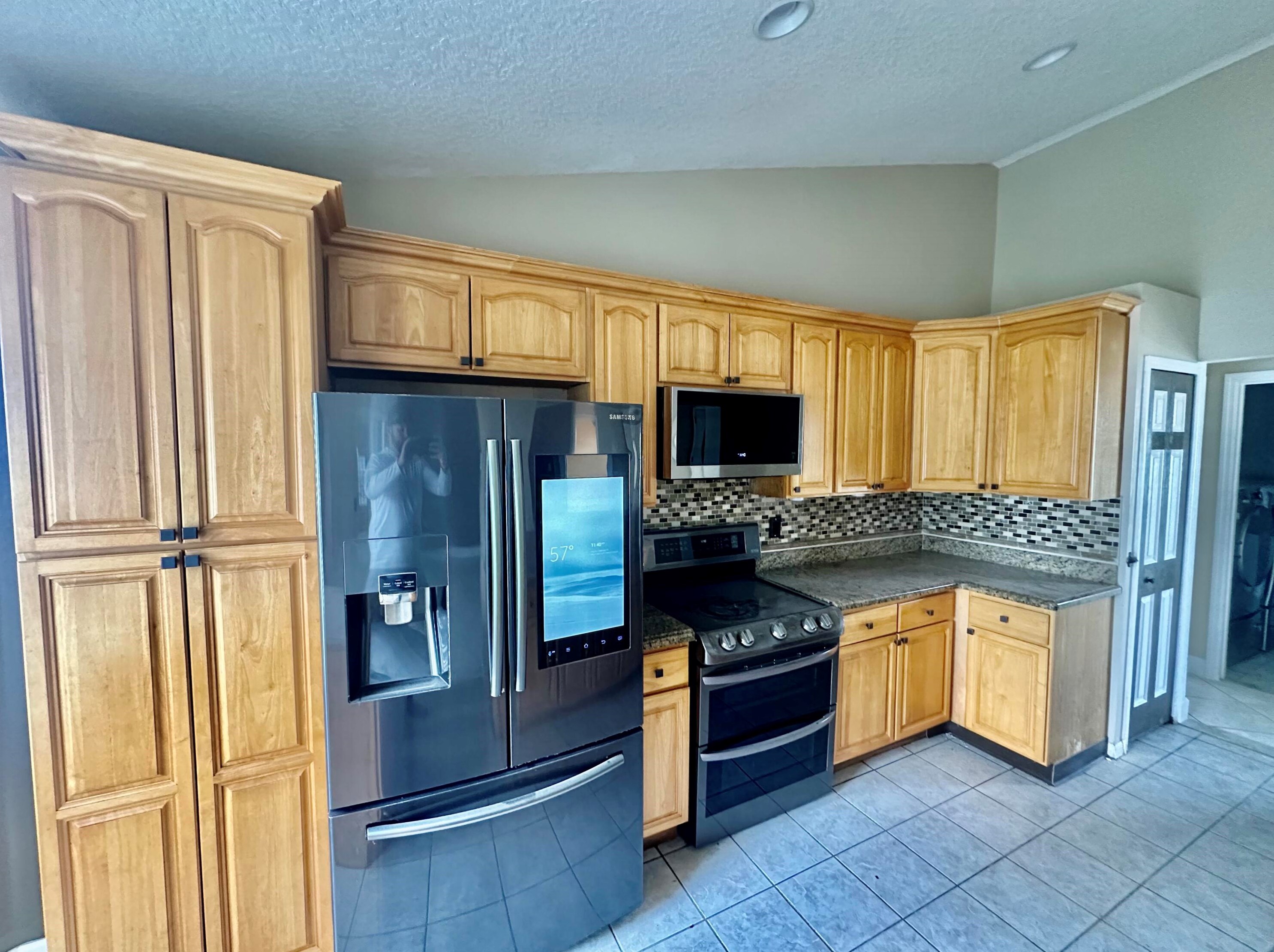 711 Virginia St, Fort Pierce FL  34983-1148 exterior