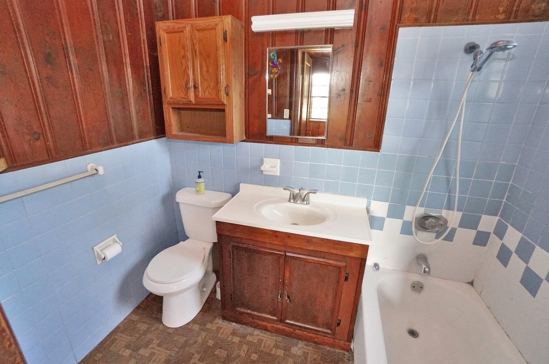 405 Fleming Ave, Lake Worth FL 33463-1900 exterior