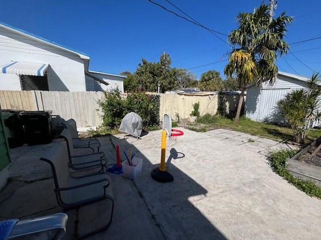 1514 13th Ave, Lake Worth FL  33460-1708 exterior