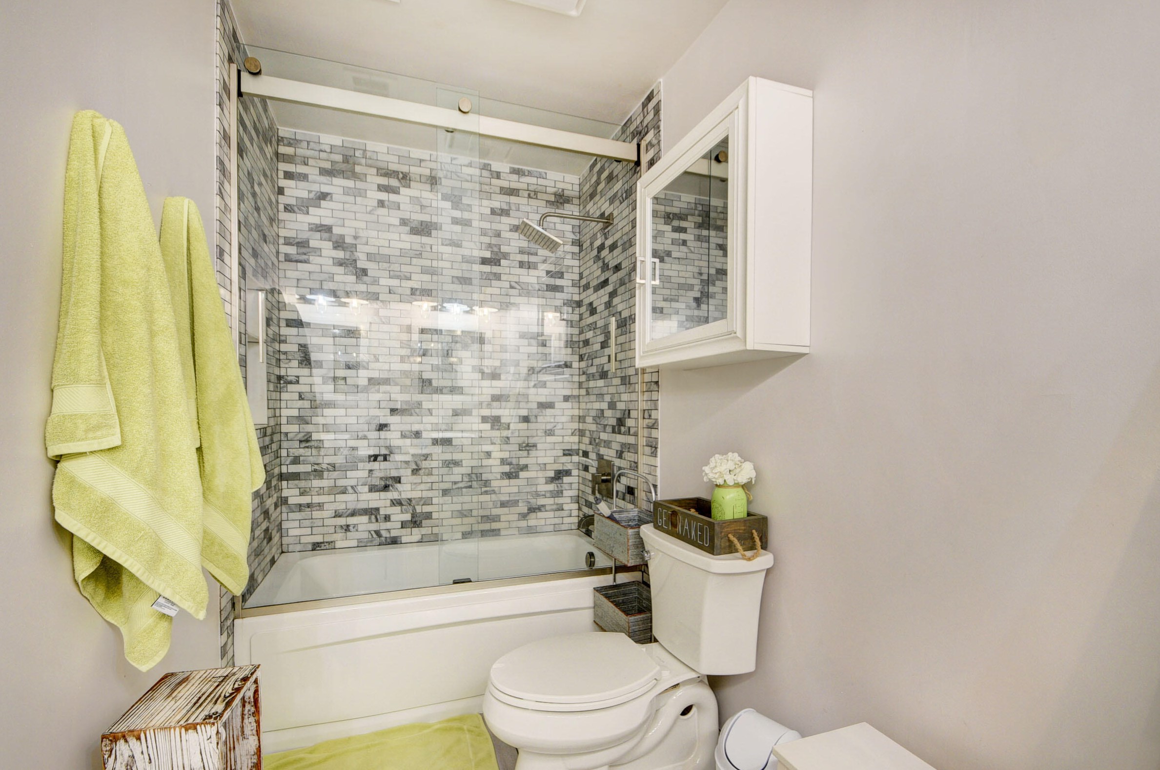 7565 Kingsley Ct, Lake Worth FL  33467-7327 exterior