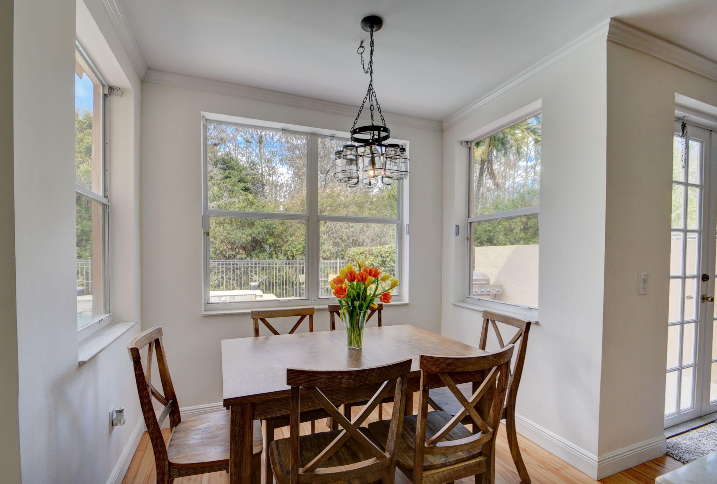 7565 Kingsley Ct, Lake Worth FL  33467-7327 exterior