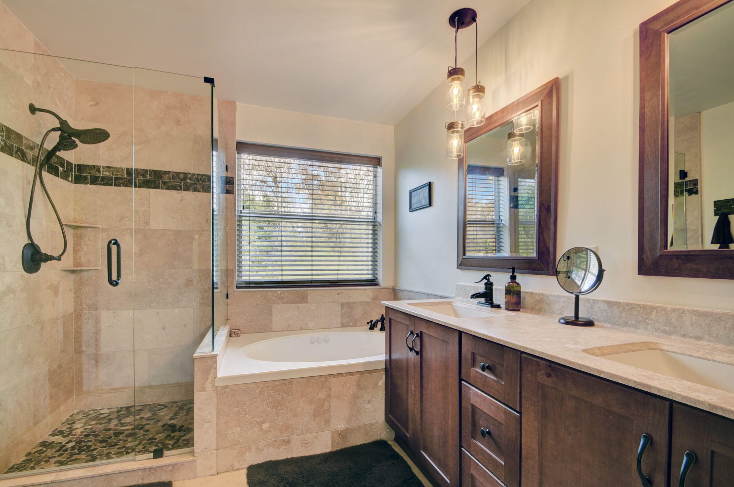 7565 Kingsley Ct, Lake Worth FL  33467-7327 exterior